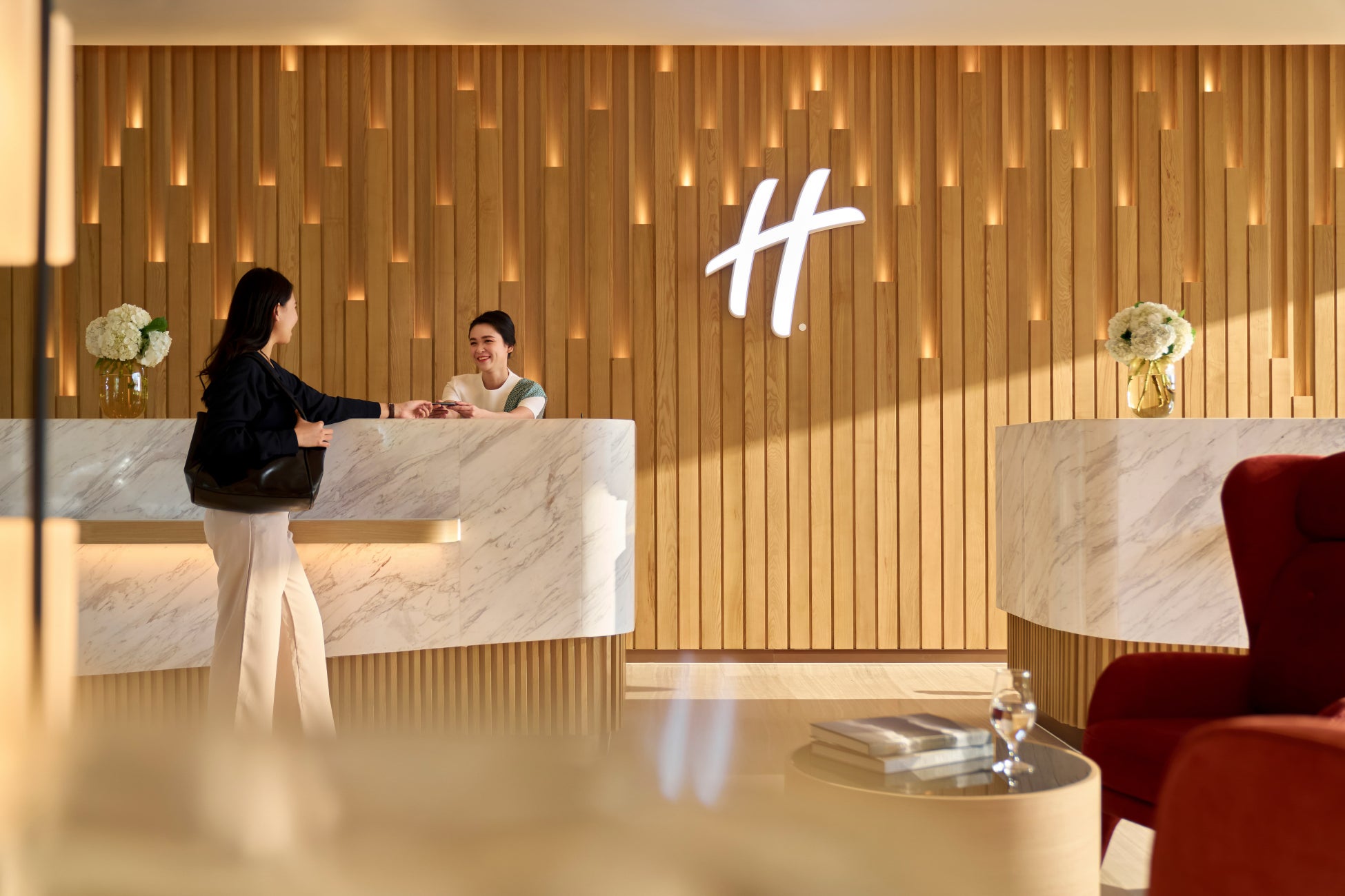 IHGホテルズ＆リゾーツ、東京都内に世界的ブランド「ホリデイ・イン」を再投入　大規模改装を経て、2025年4月に132室の「ANAホリデイ・イン東京ベイ」を開業