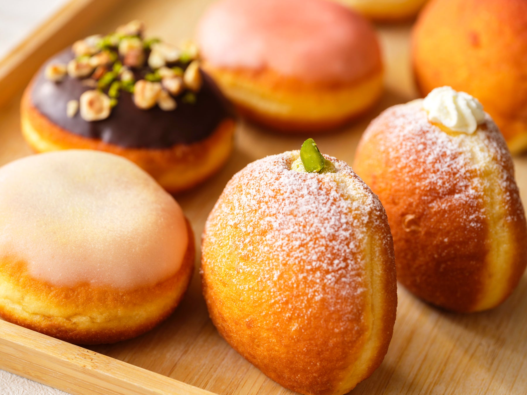 ~リゾートトラスト、地域と共創するサステナビリティ活動~ ホテルスタッフが田植えから造ったオリジナル日本酒「伍縁」が5周年を迎えました(エクシブ琵琶湖)