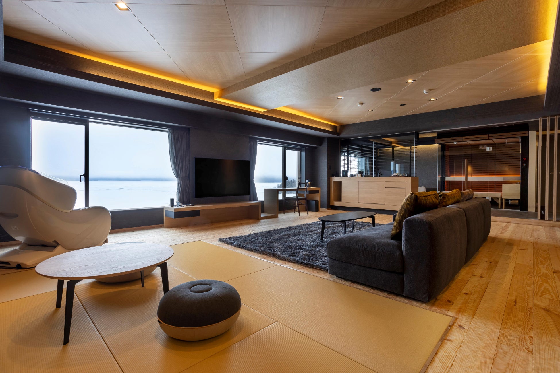 年末年始休暇期間に自動車以外で
帰省・旅行を行った方へのアンケート調査結果
ストレス原因TOP3は人の混雑・長距離移動・荷物と回答