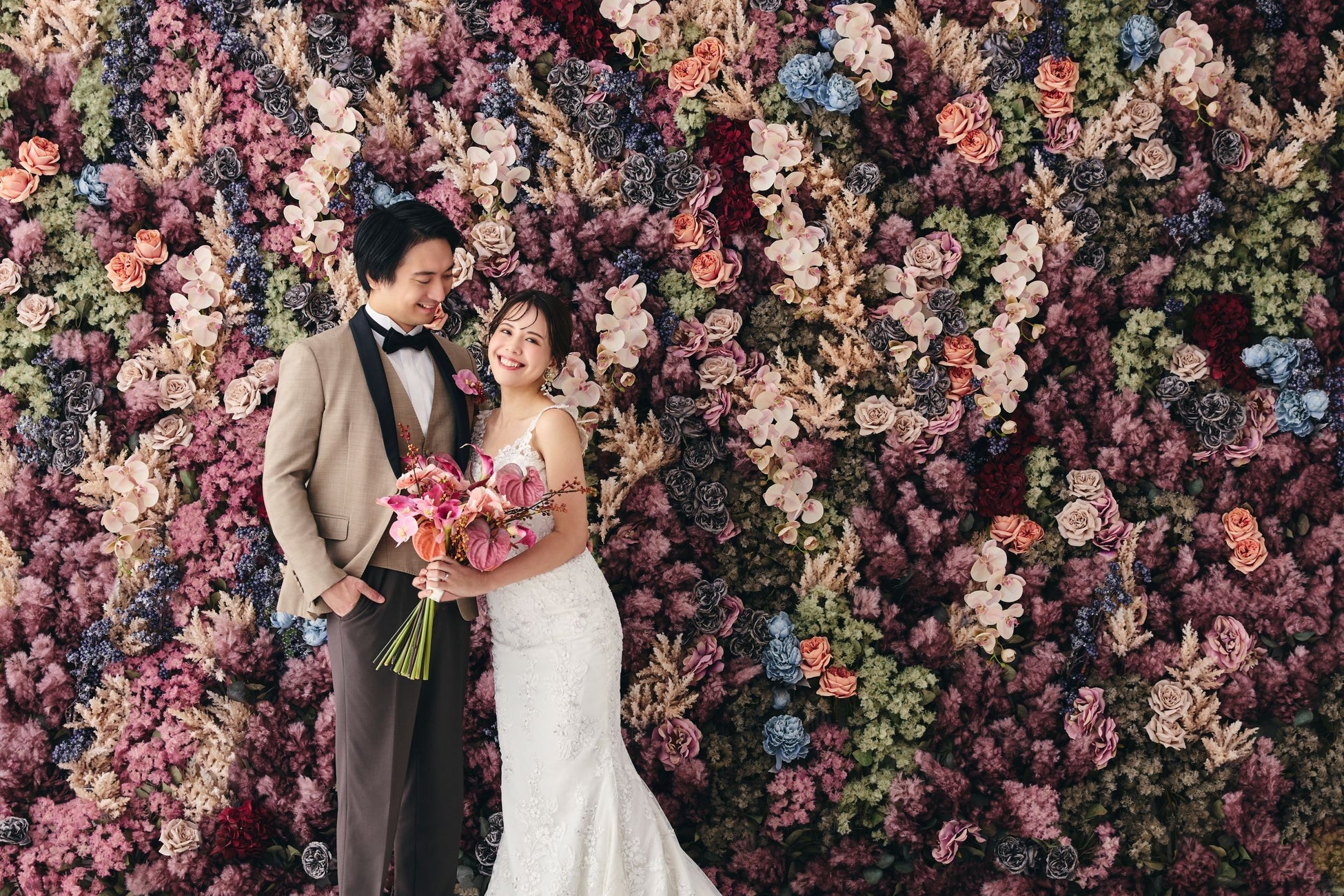 【ホテル雅叙園東京】約4kmにわたり桜並木が広がる目黒川での絶景写真「フォトウエディング～SAKURA～」