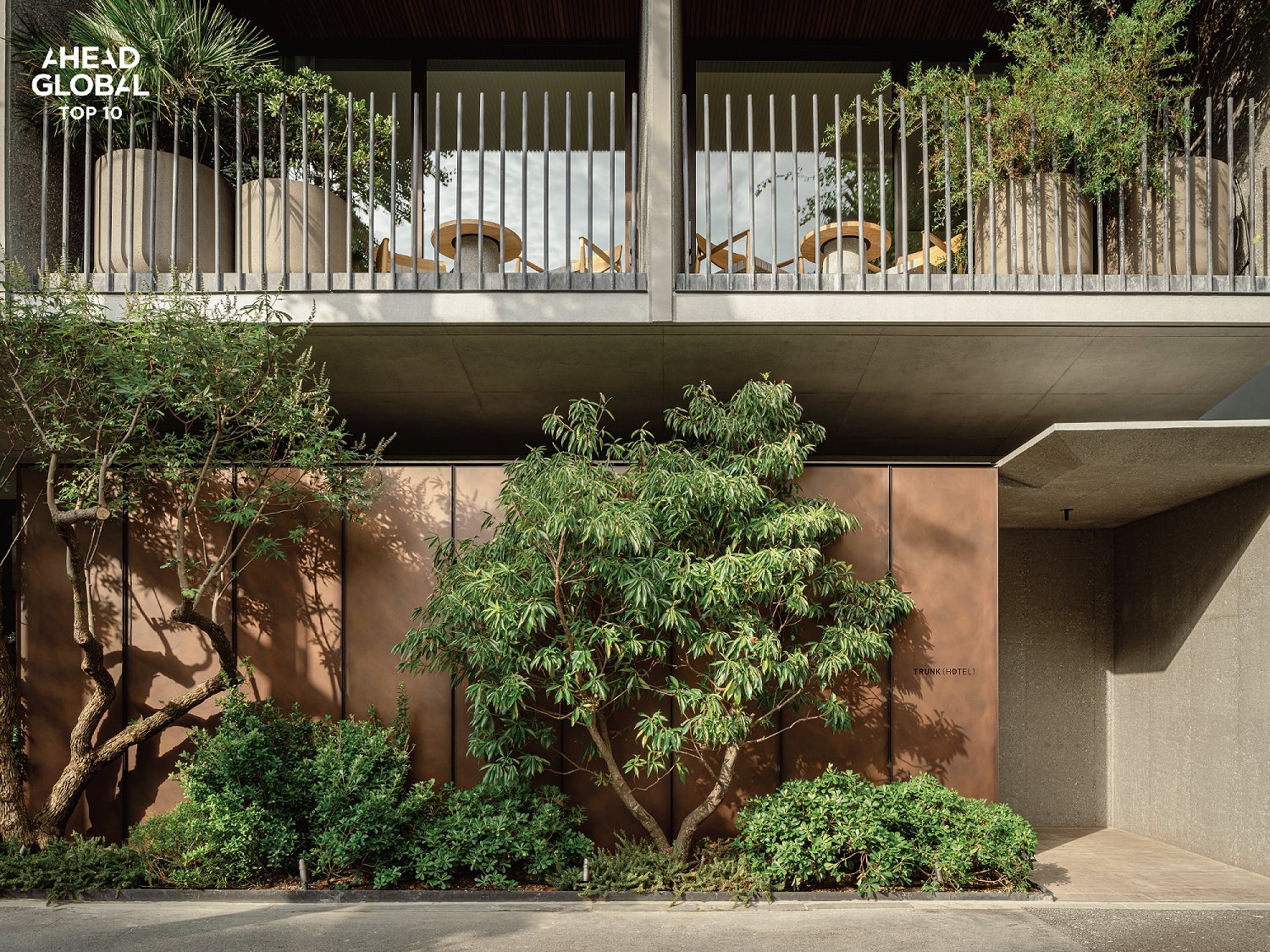 【ニュースレター】浅草花やしきの”へび年生まれ”アトラクション