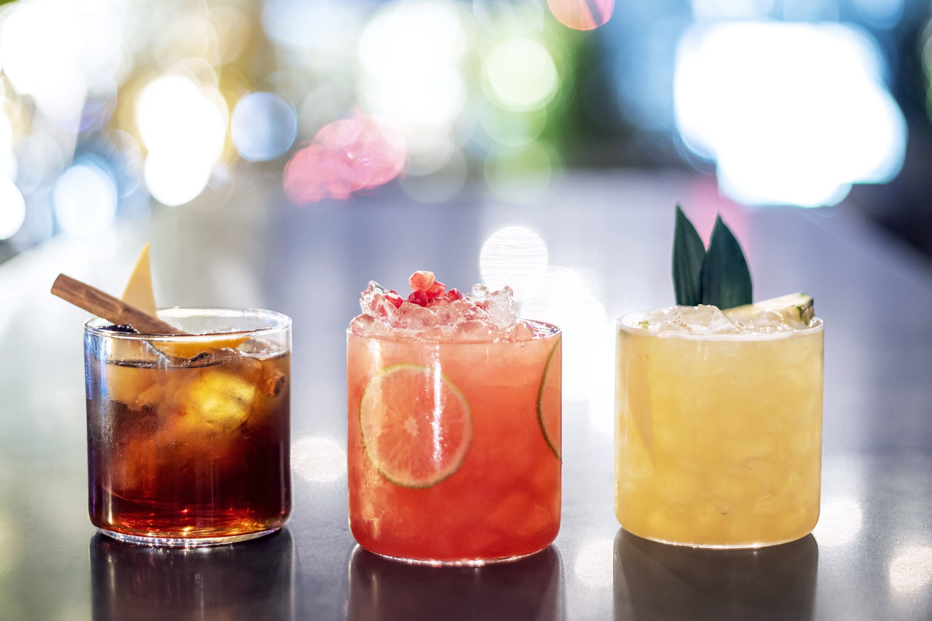 NANGA(ナンガ)USHIODA HIROAKI氏が描く遊び心溢れるプリントスウェットが登場!