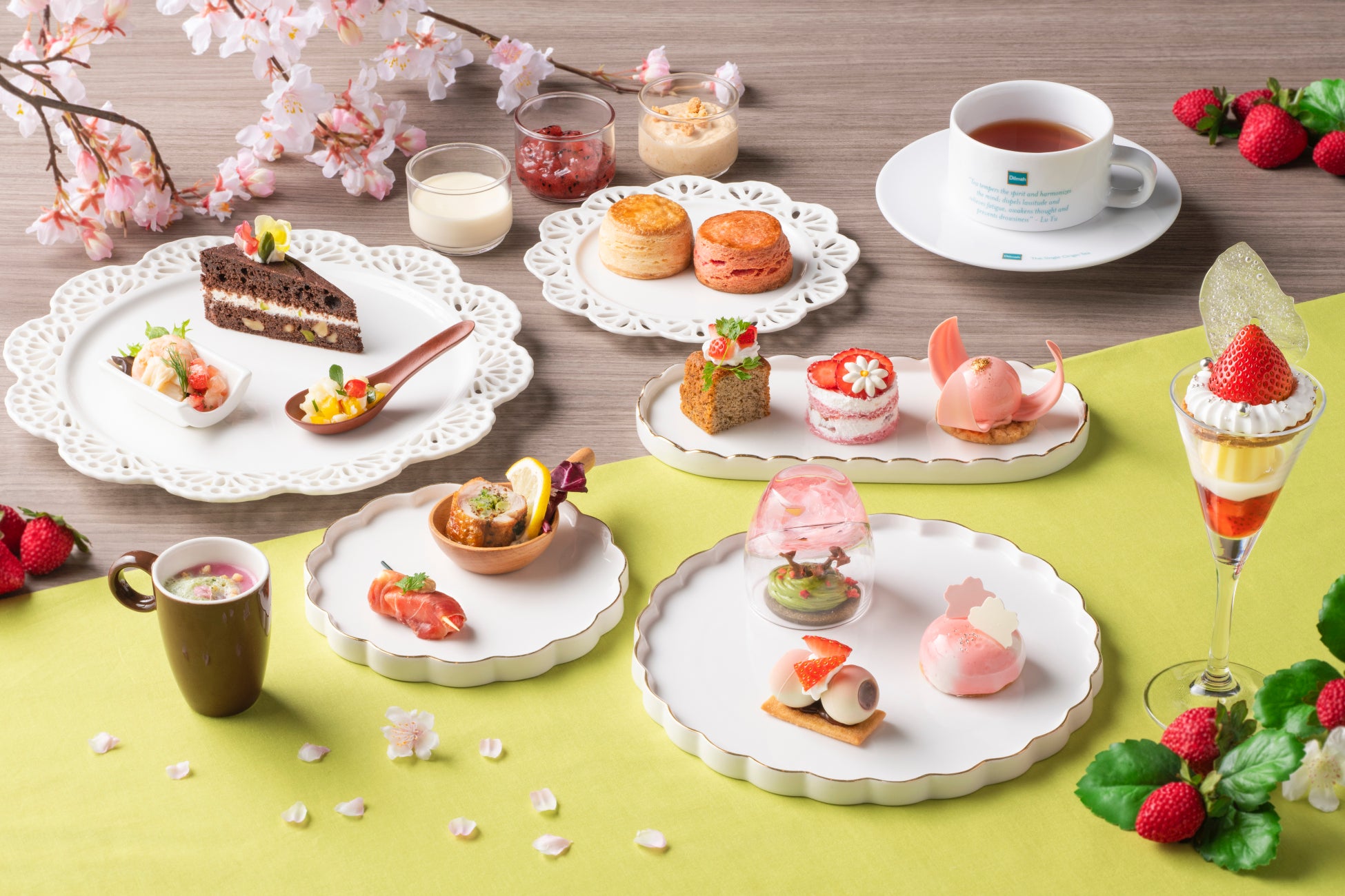 【ロイヤルパークホテル】桜ピンクに染まる!桜花爛漫チャイニーズアフタヌーンティー、春彩晩餐などを3月4月限定発売。