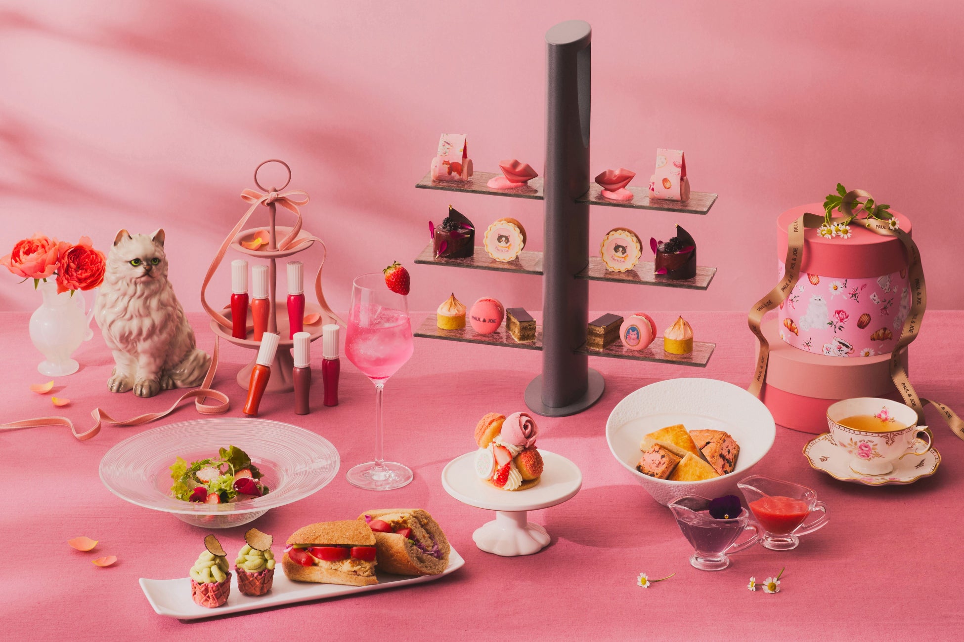 【シェラトン都ホテル大阪】旬のいちごと桜色のスイーツで春を満喫 「和」をテーマにしたアフタヌーンティーなど「いちご×桜フェア」開催