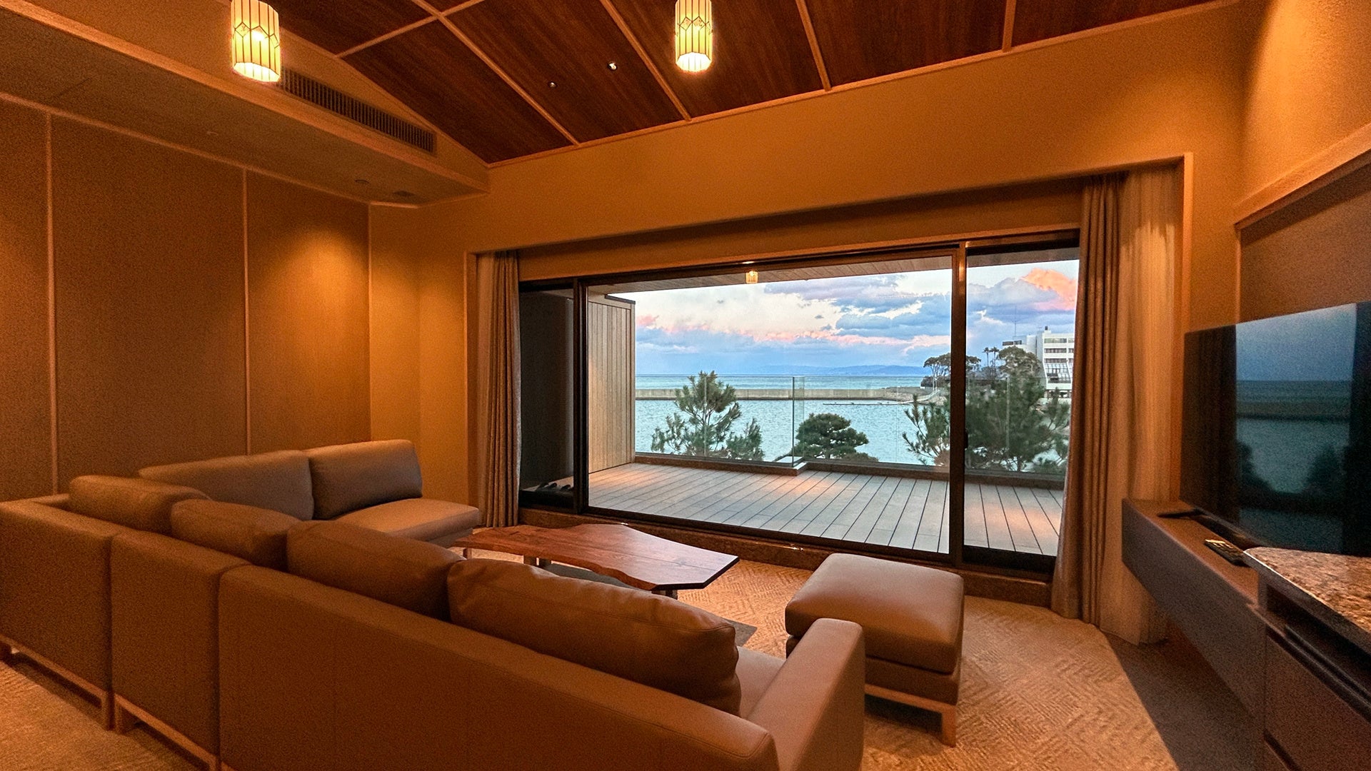 【福岡県小郡市】2月も鴨フェアにかも〜ん！