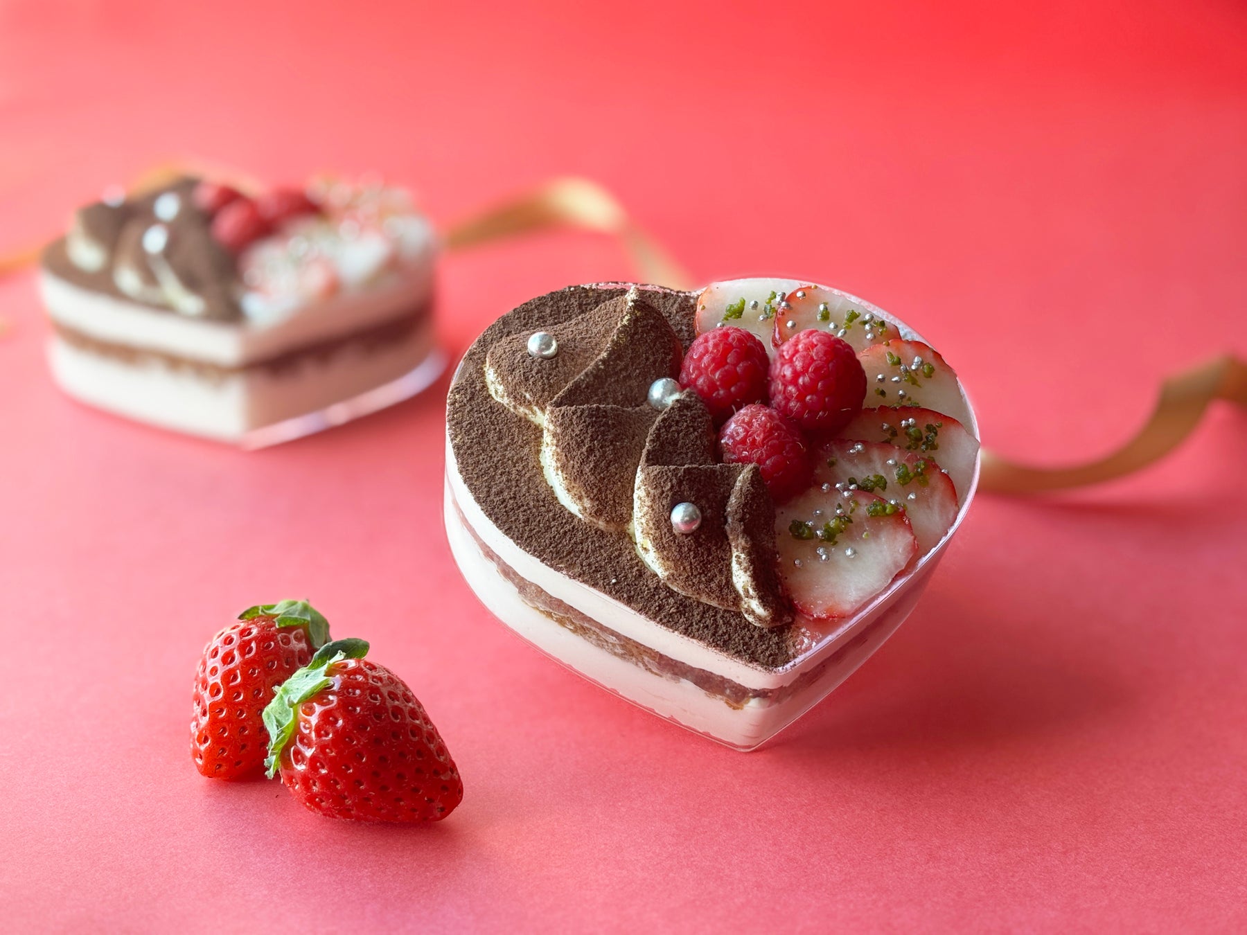 【都ホテル 四日市】甘酸っぱい苺と香り豊かな紅茶のフレーバーを楽しむアフタヌーンティー『ストロベリー&ティー』を販売