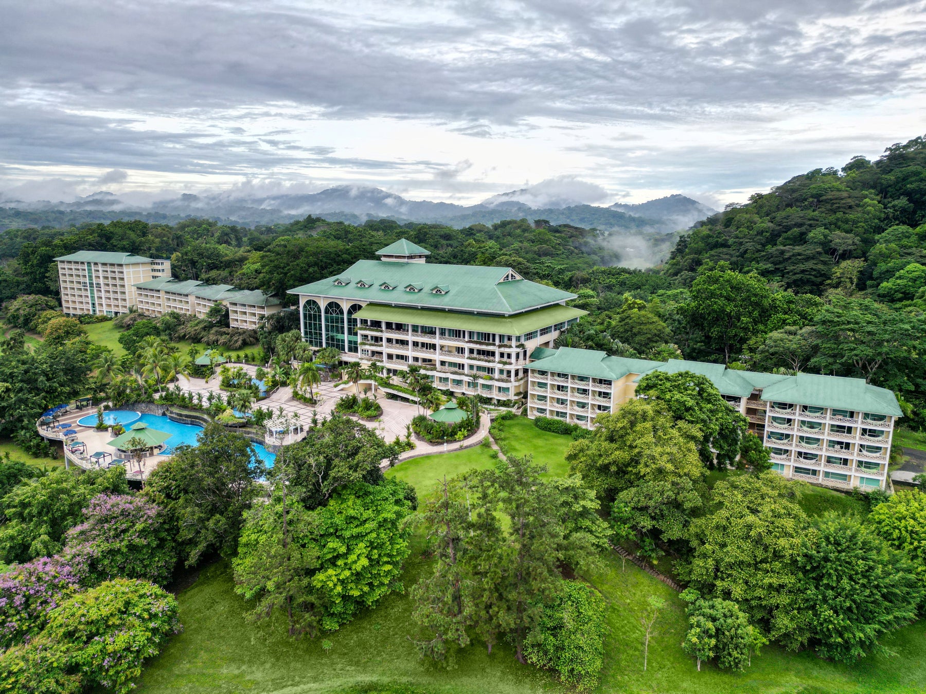 寝袋の保温性を高める!2種類の「フリース寝袋ライナー」が登場