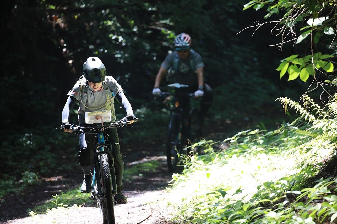 電池不要&スマホ充電可能!無段階調光で暖色ライトを採用したLEDランタン「Bamboo ゆらめきランタン」シリーズ3種 新発売!