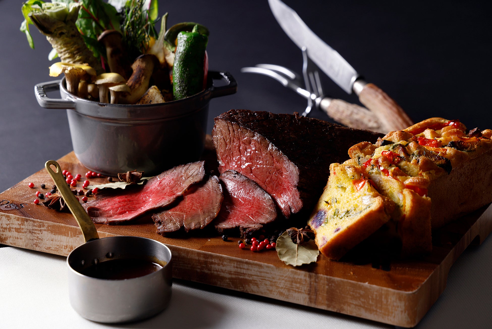 誰もが30年続くとは思わなかった。「ラー博30年 新横浜ラーメン博物館 あの伝説のラーメン店53」 2025年2月20日発売