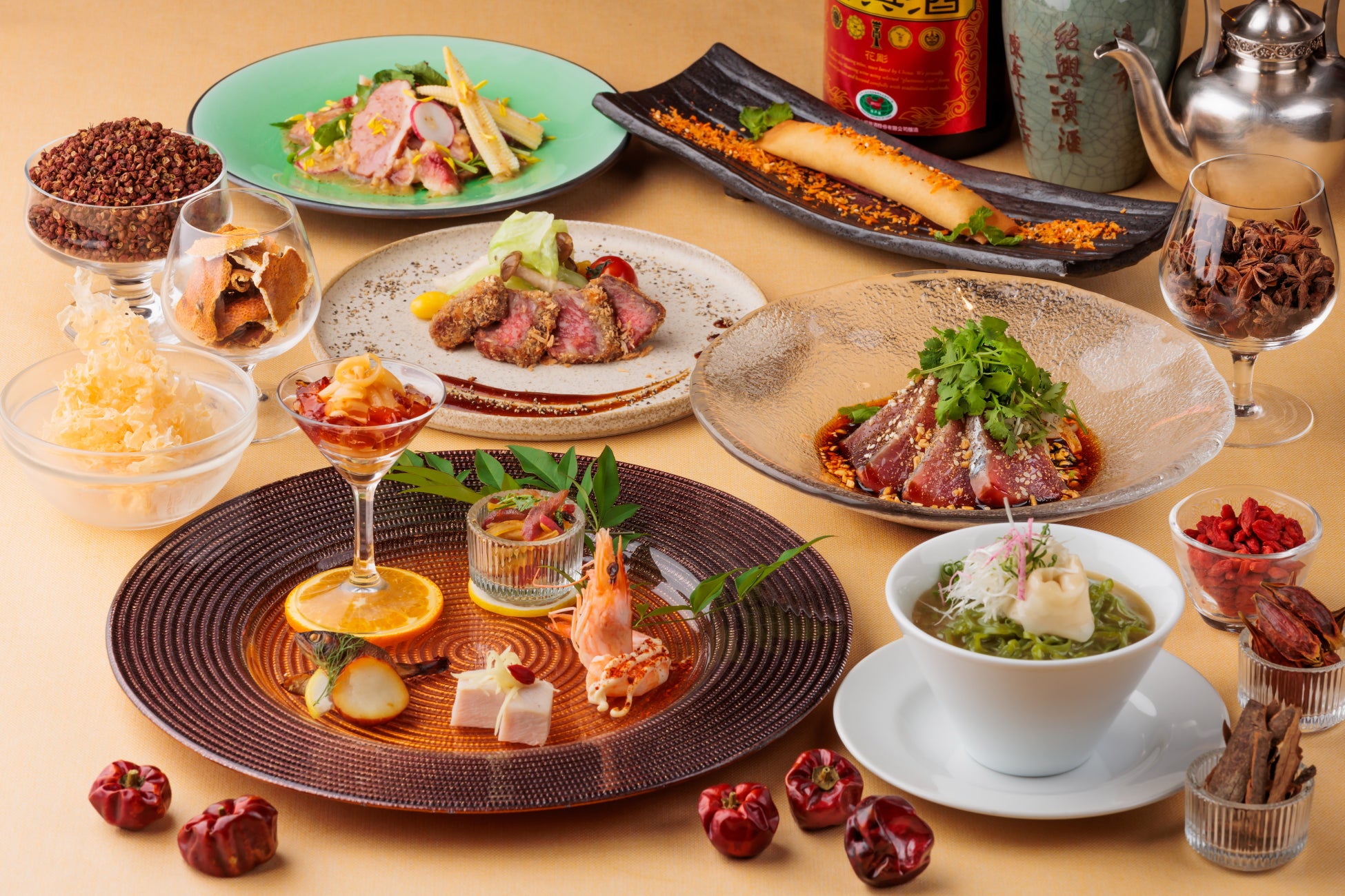 富士マリオットホテル山中湖　緑色バンズとたっぷりクレソンが目を惹く、「新緑」バーガー「甲州ワインビーフと道志村産クレソンのグリーンバーガー」を発売