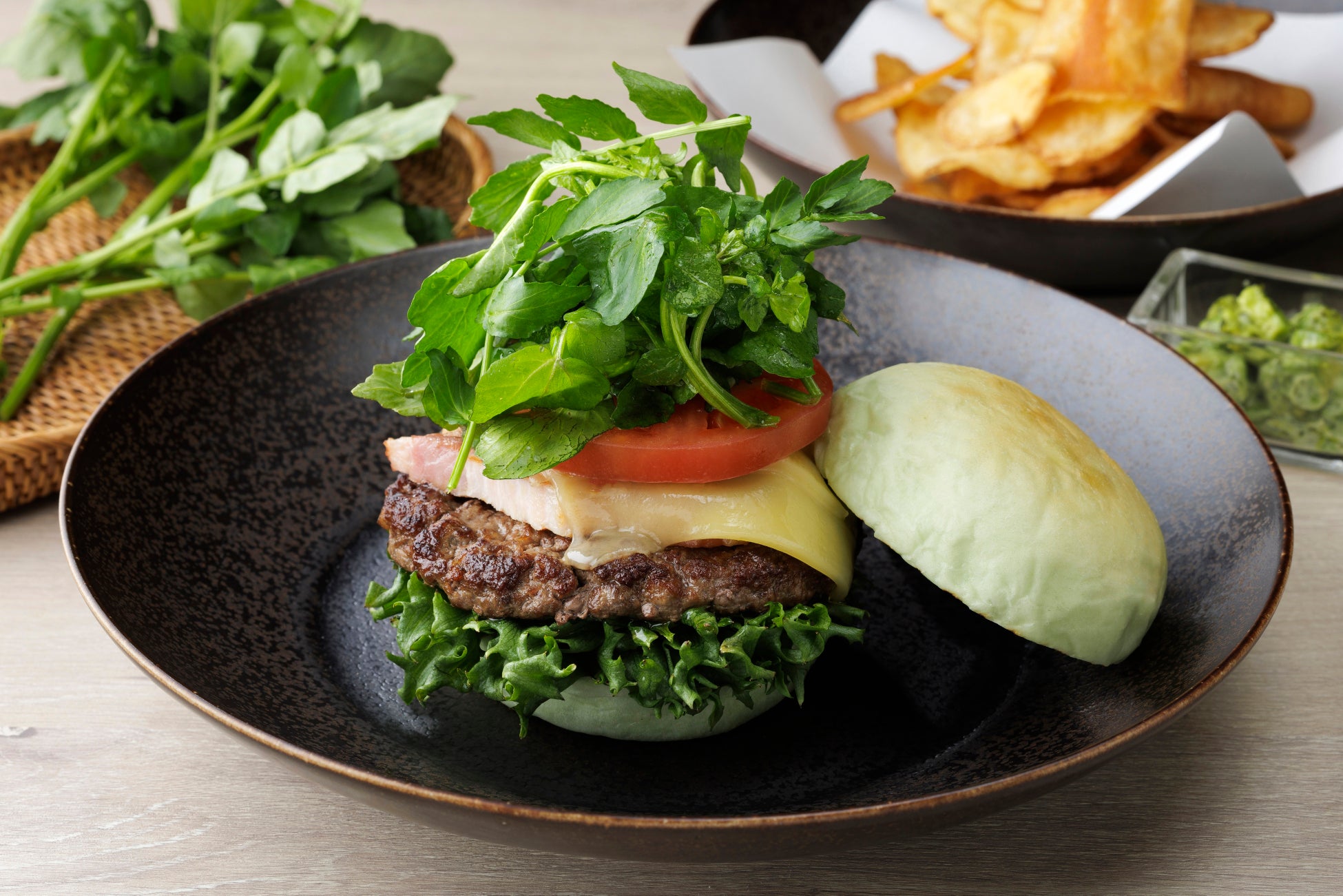 健康朝食!酒粕を使った発酵食品のおいしさをお届け。若鶏の粕漬け焼き、お好み焼き、美酒鍋(びしゅなべ)など広島グルメを楽しめる!朝食ビュッフェをリニューアル