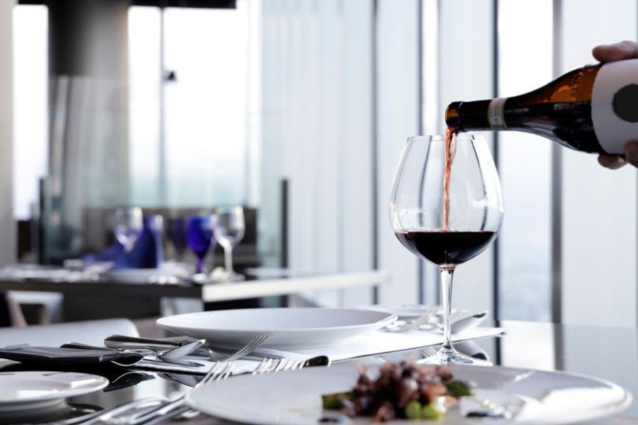 「ゲルと草原の物語―絵本原画と生活道具」開催決定【横浜ユーラシア文化館】