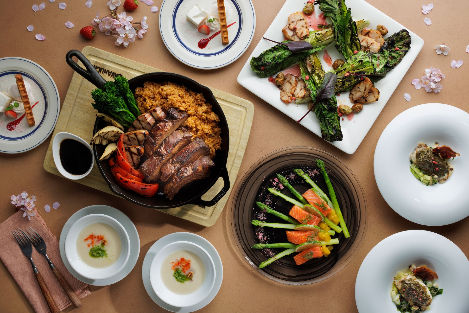 トレーラーハウスを採用した高級ホテル「BLANC FUJI」ペア宿泊券(6万円相当)5組10名様プレゼント