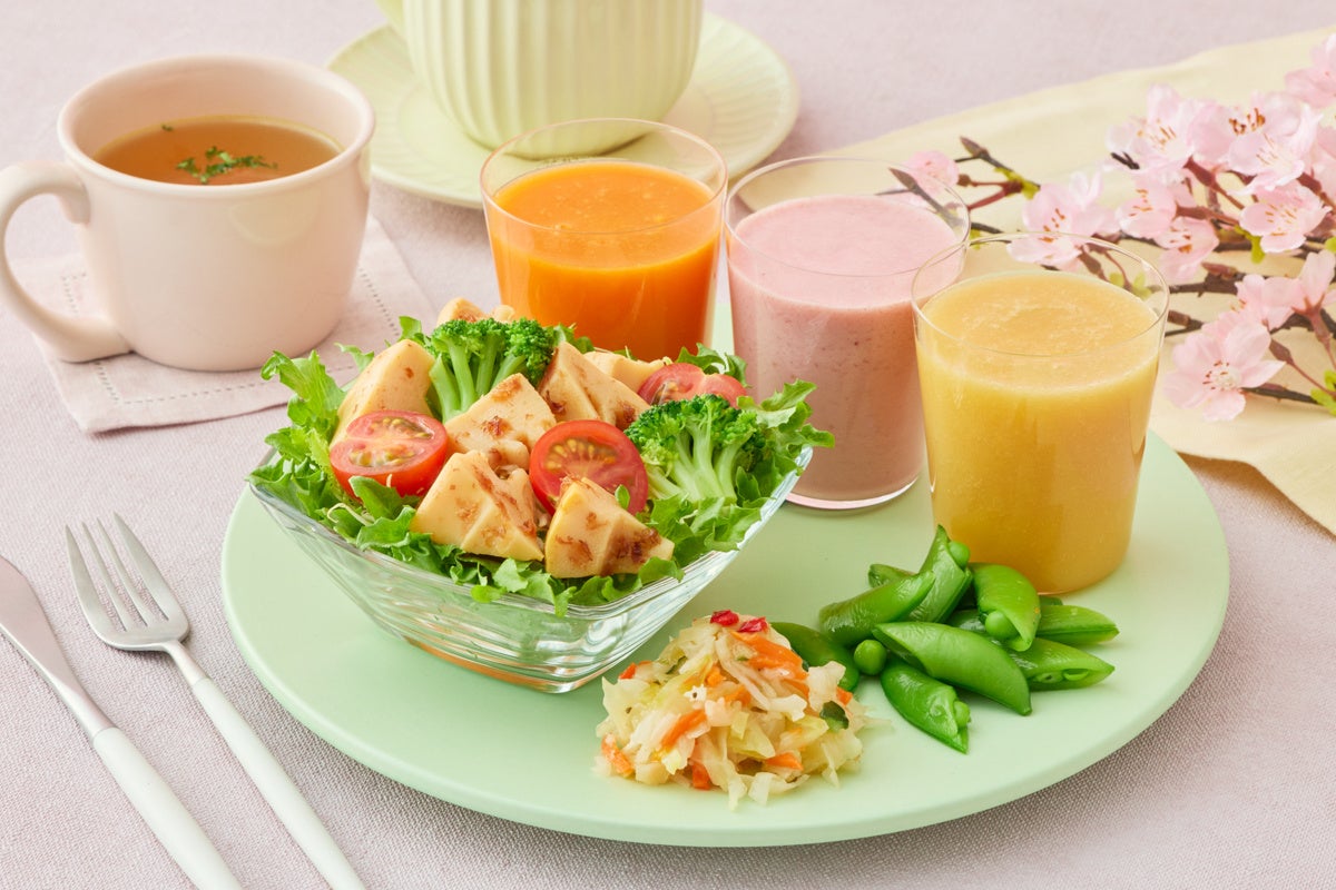 松本穂香さん、神栖市の特産品“ピーマンソフト”に「一瞬混乱しました(笑)」未知なる味に出会う旅「月刊 旅色」3月号公開