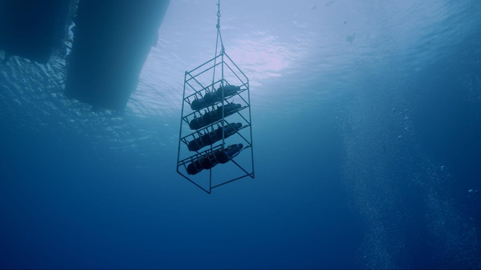 ホテルニューアカオのペア宿泊券が抽選で当たる！「昭和100年記念 ホテルニューアカオ プレゼントキャンペーン」を実施