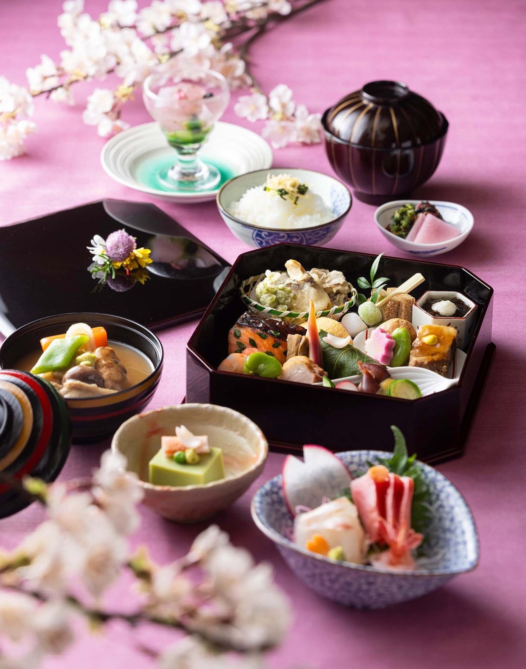 E3 九州自動車道　北熊本SA（下り線：鹿児島方面） 3月27日（木曜）朝8時にリニューアルオープン！