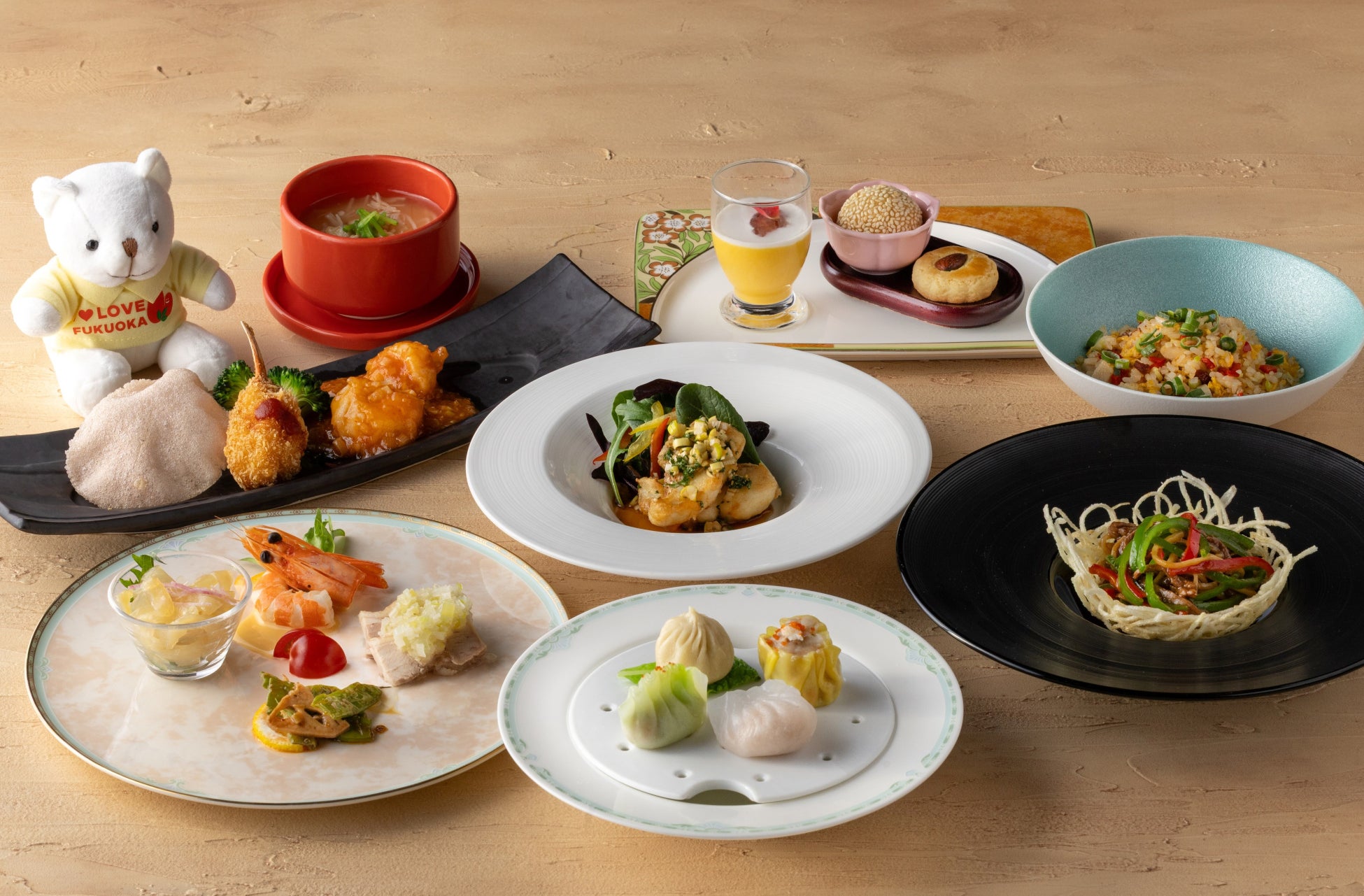 春プロモーション「INTO THE DEEP NATURE」 銀座に宇宙と自然の守護神「ハイパーマン」が出現!