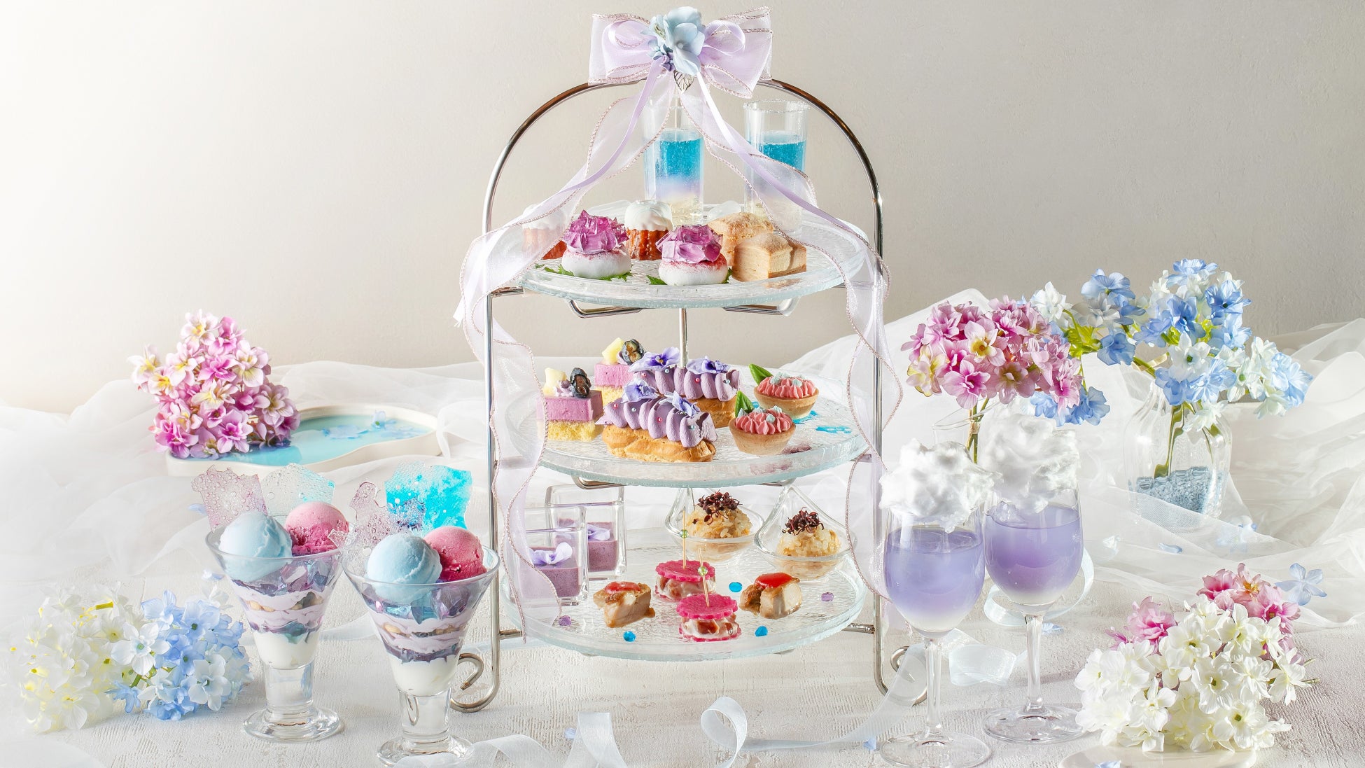 【新宿プリンスホテル】ニンジャバットマン対ヤクザリーグ「配信記念コラボレーション商品」を販売