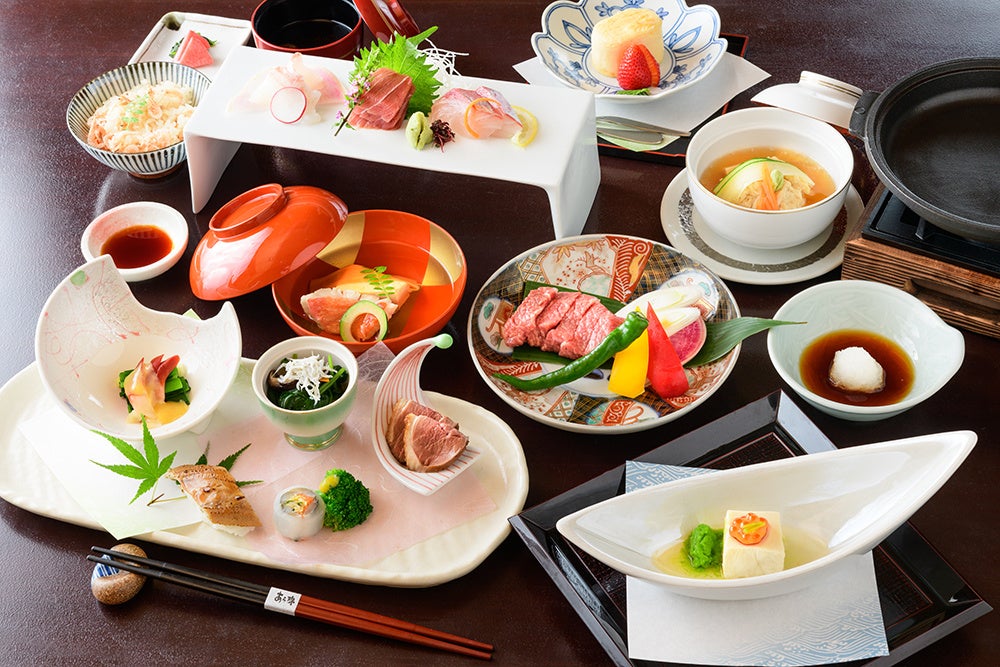 北海道日本ハムファイターズ エスコンフィールドHOKKAIDO 応援観戦ツアーを発売 ~ 球団OBによるトークショーと抽選会を実施 ~