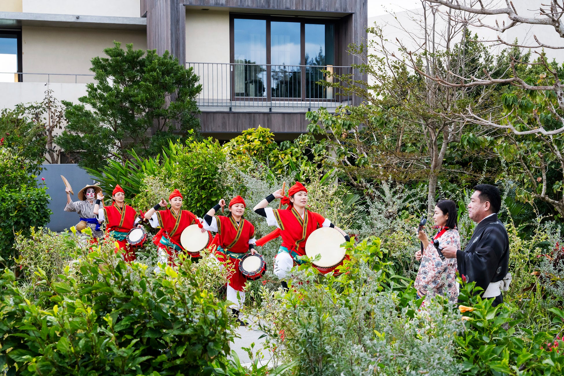 NHK『バニラな毎日』で放送された蒲生四丁目（通称：がもよん）古民家店舗「salon de the Tea shot」のアフタヌーンティーセットを楽しめる「乗合クルーズ」を開催！