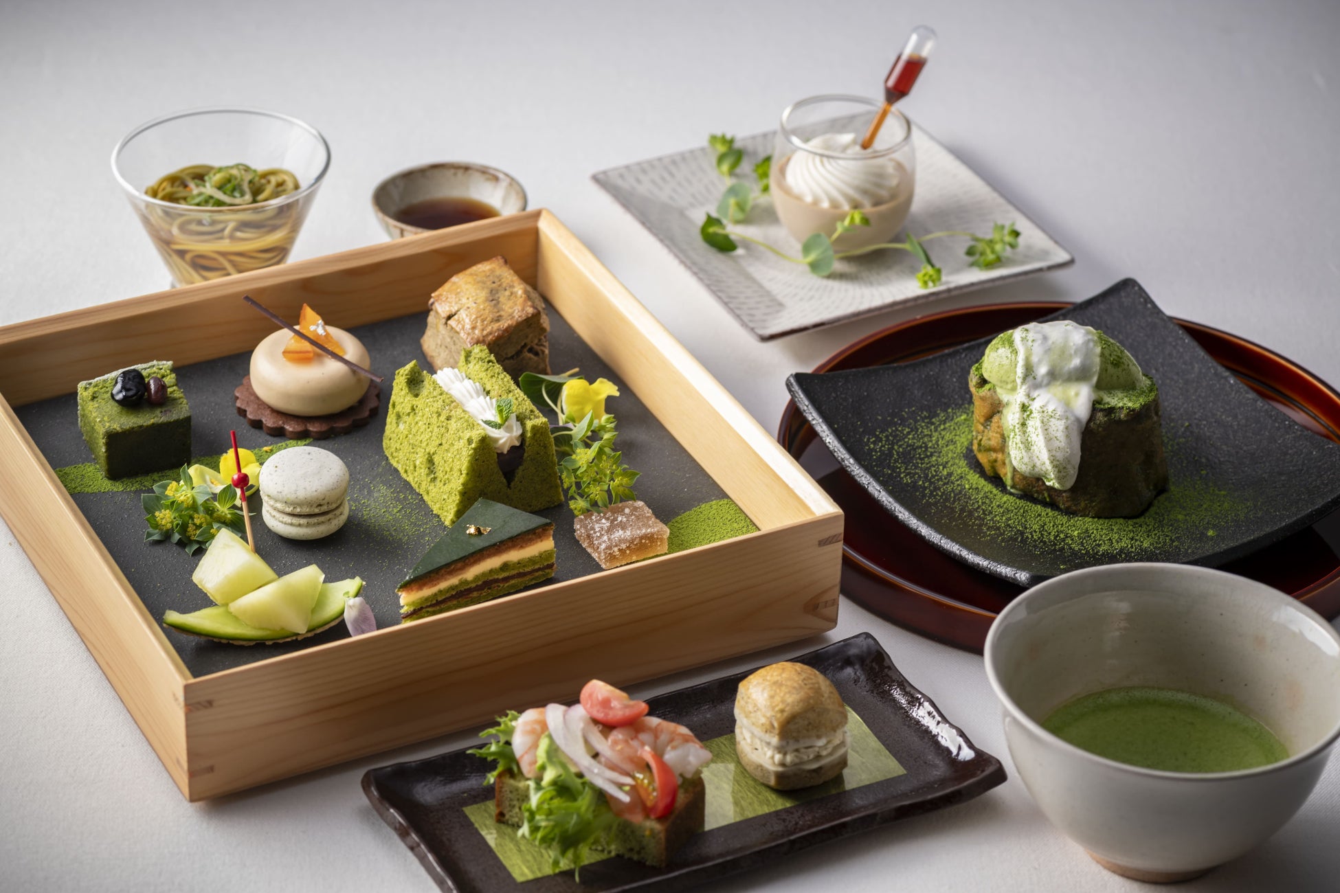 【リーガロイヤルホテル京都】新茶の季節ならではのメニューがレストラン2店舗で愉しめる「京都宇治 和束茶フェア」開催