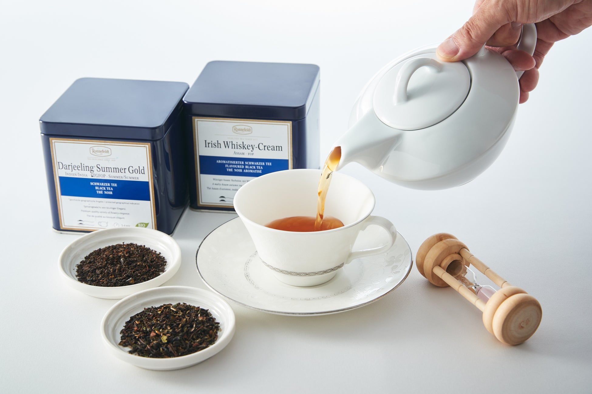 お茶の風味と旨味を心ゆくまで味わえる「祇園辻利の抹茶」を贅沢に使用したアフタヌーンティー