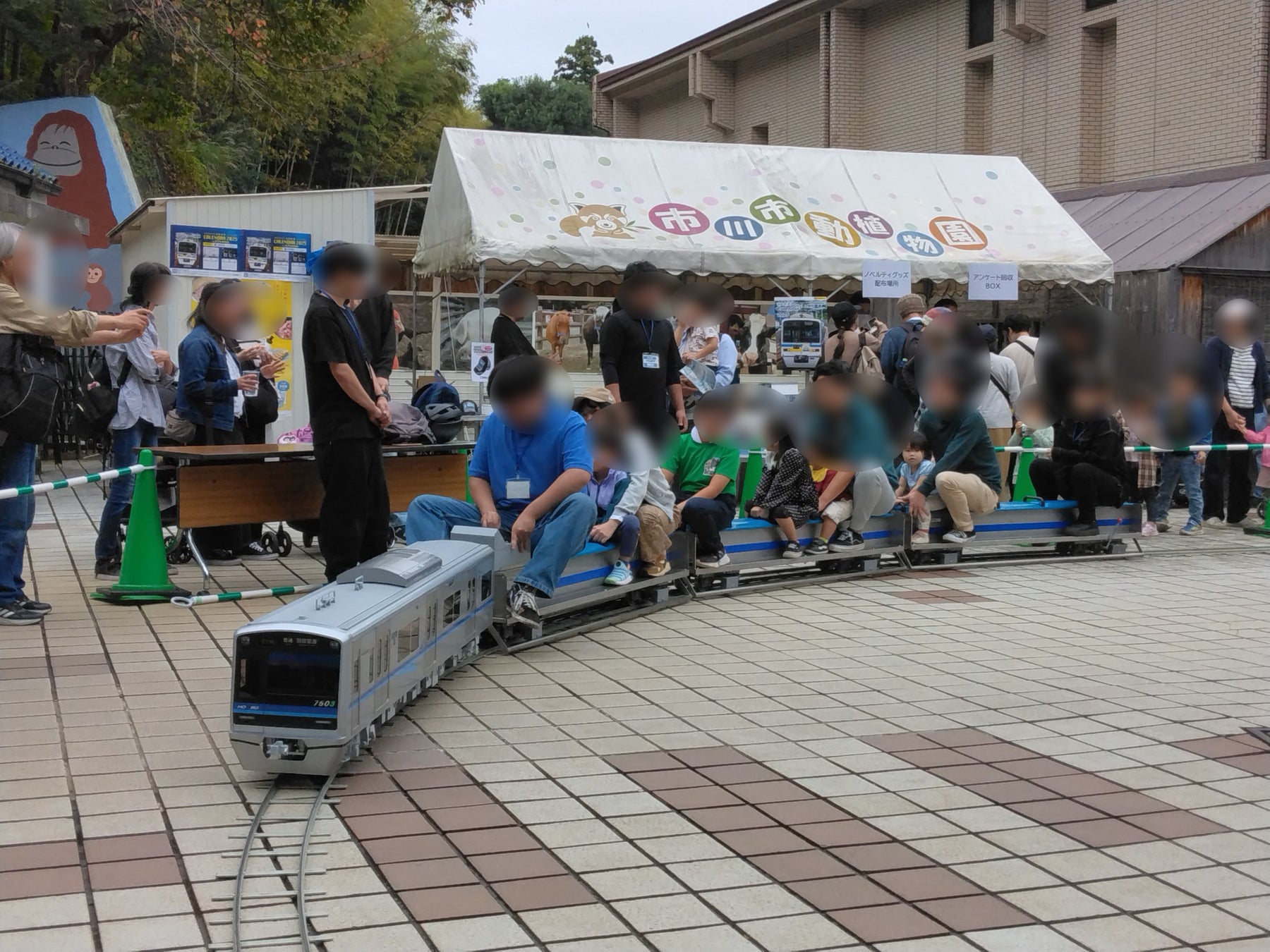 4/21発売開始!大口フックで鞄に吊るせる!究極の軽さと丈夫さを両立、晴雨兼用、超軽量自動開閉傘FLEXIHOOK