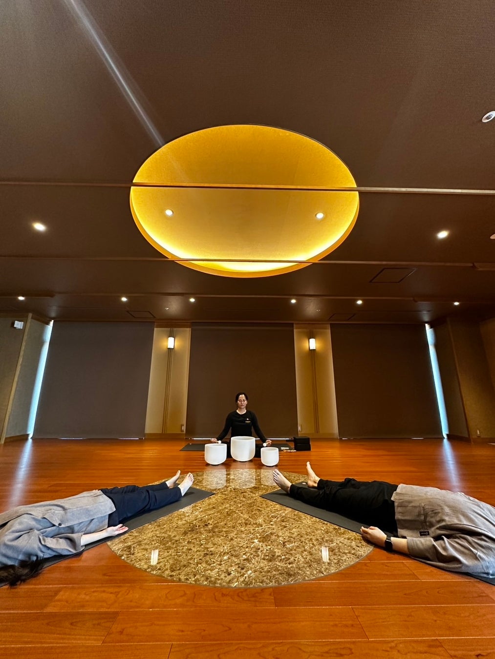 【青森 ウェルネスホテルReLabo】青森春まつり 弘前さくらまつり期間限定「Yogafit Studio禅」で”心と身体をリチャージする” 春の特別プログラム 花冷え解消ヨガを開催！
