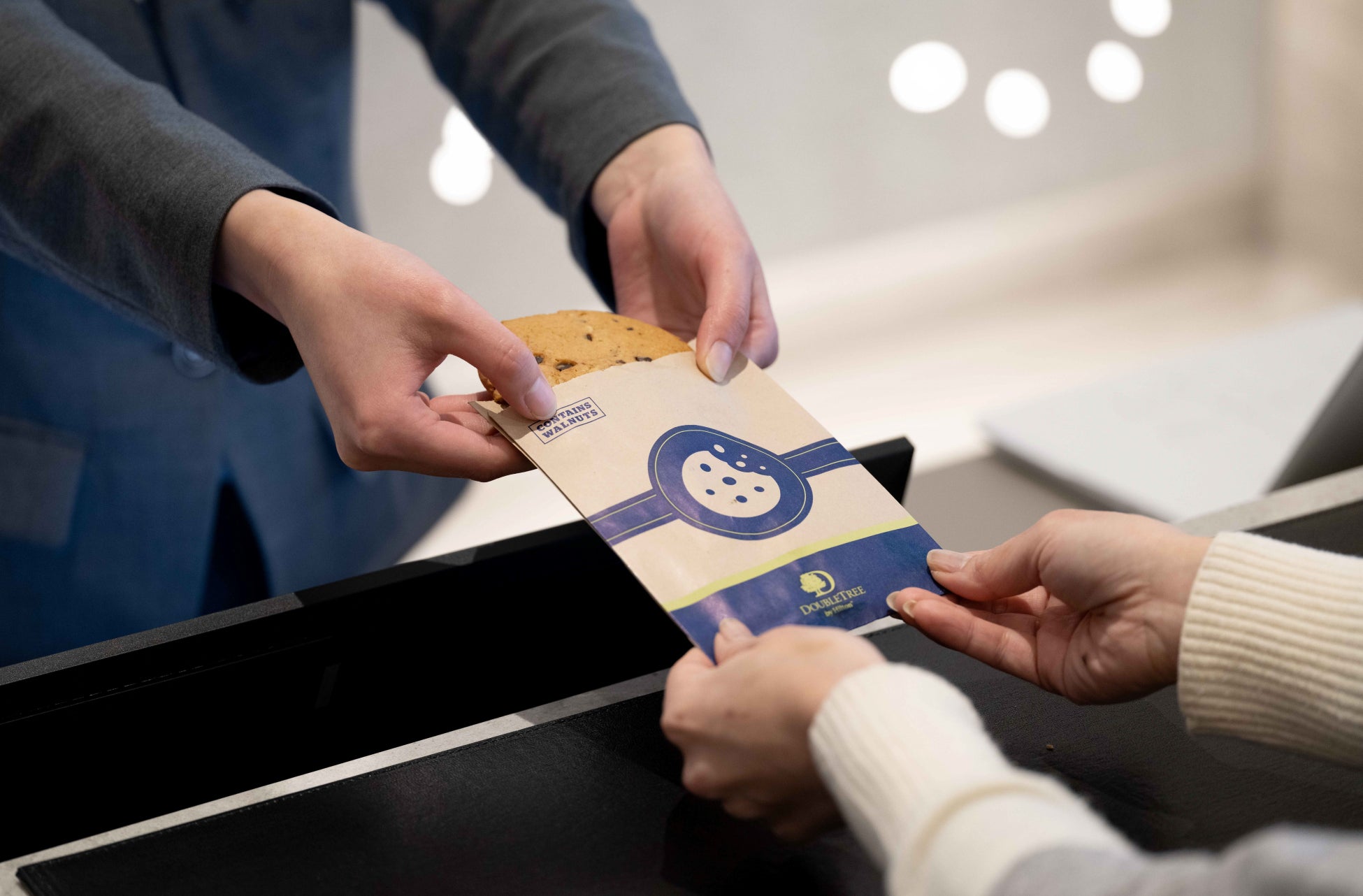 【2025大阪・関西万博公式ライセンス商品】ミャクミャクデザインの「ポリレジンマグネット（6種）」が新発売