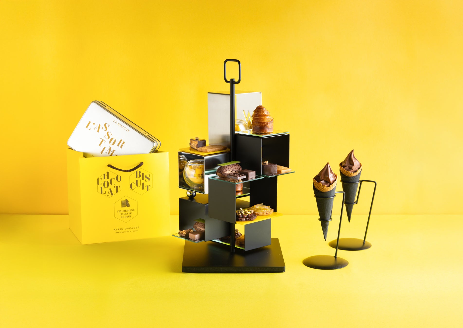 【株式会社一の湯】創業395周年記念！『こんとあき（作：林明子／刊行：福音館書店）』のコラボルームが登場