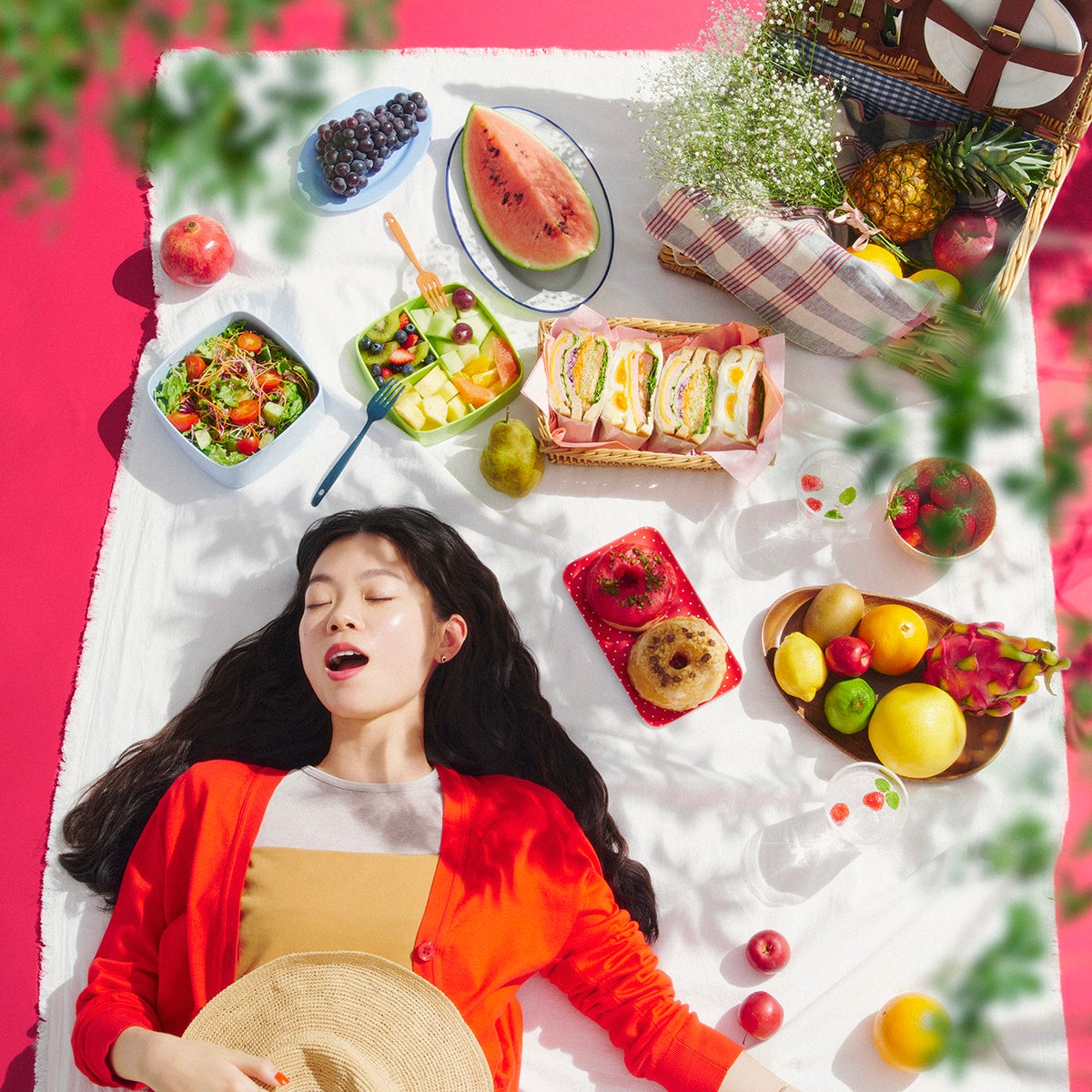大人女子のおしゃれピクニックに！ “まっしろ” なレジャーシート「HEIDI」誕生