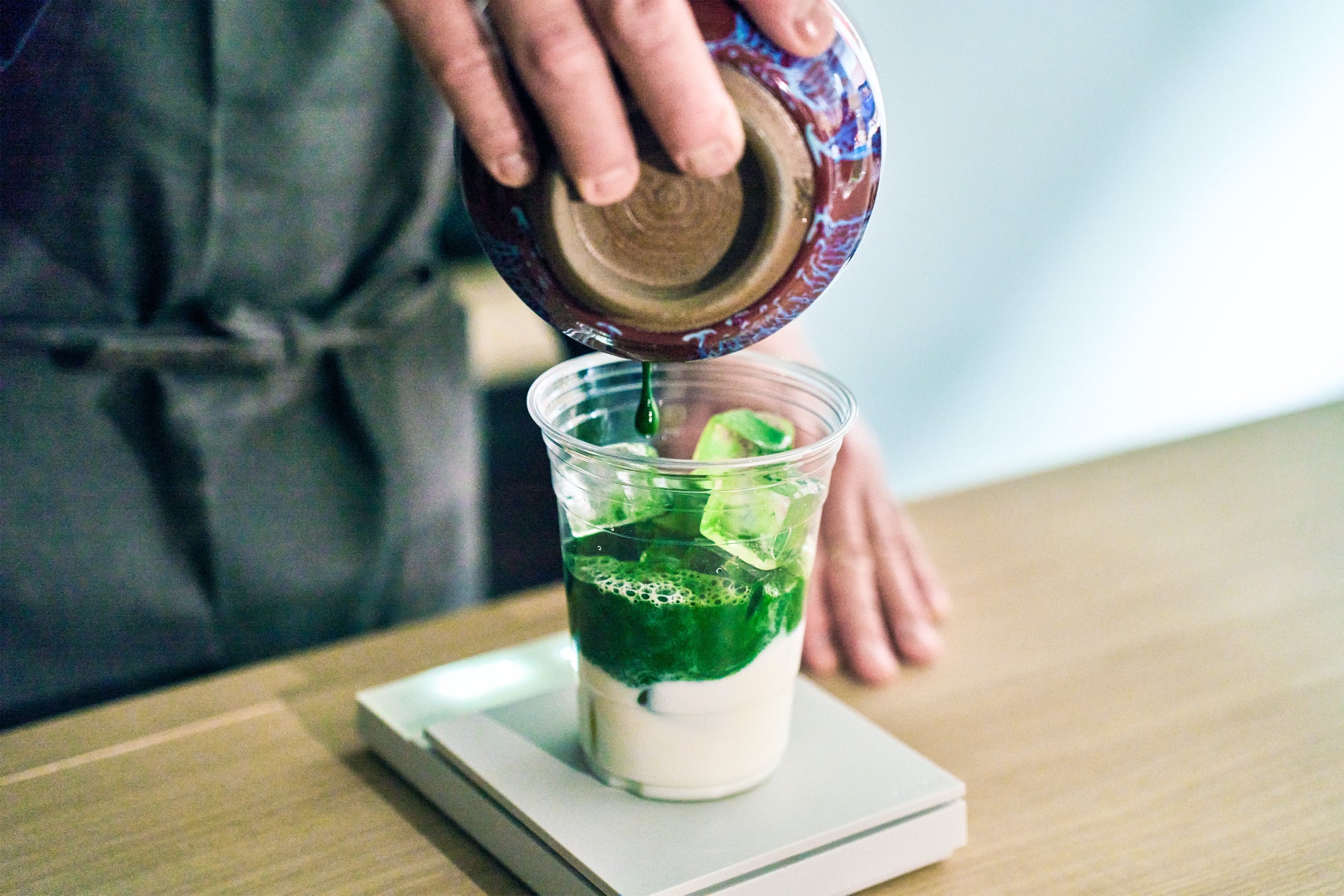 【新店オープン】創業160年を迎える大阪の「茶通仙 多田製茶」が、お茶の魅力を再発明する日本茶専門店「SHIKI」を開業