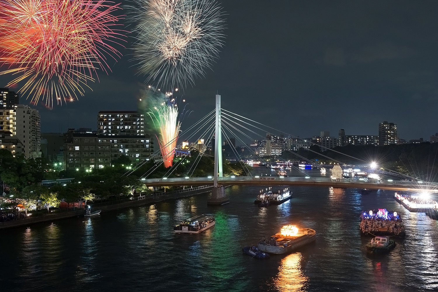 天神祭観覧船付き花火ステイ