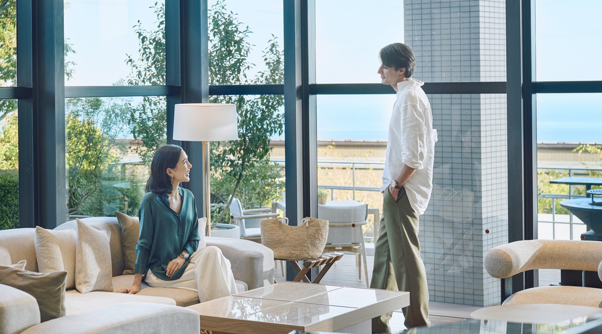 ＜旅行申込と同時にふるさと納税！＞日本旅行店頭で「どこでも納税」サービスを開始その場で使える返礼品「地域限定旅行クーポン」の利用が可能に！