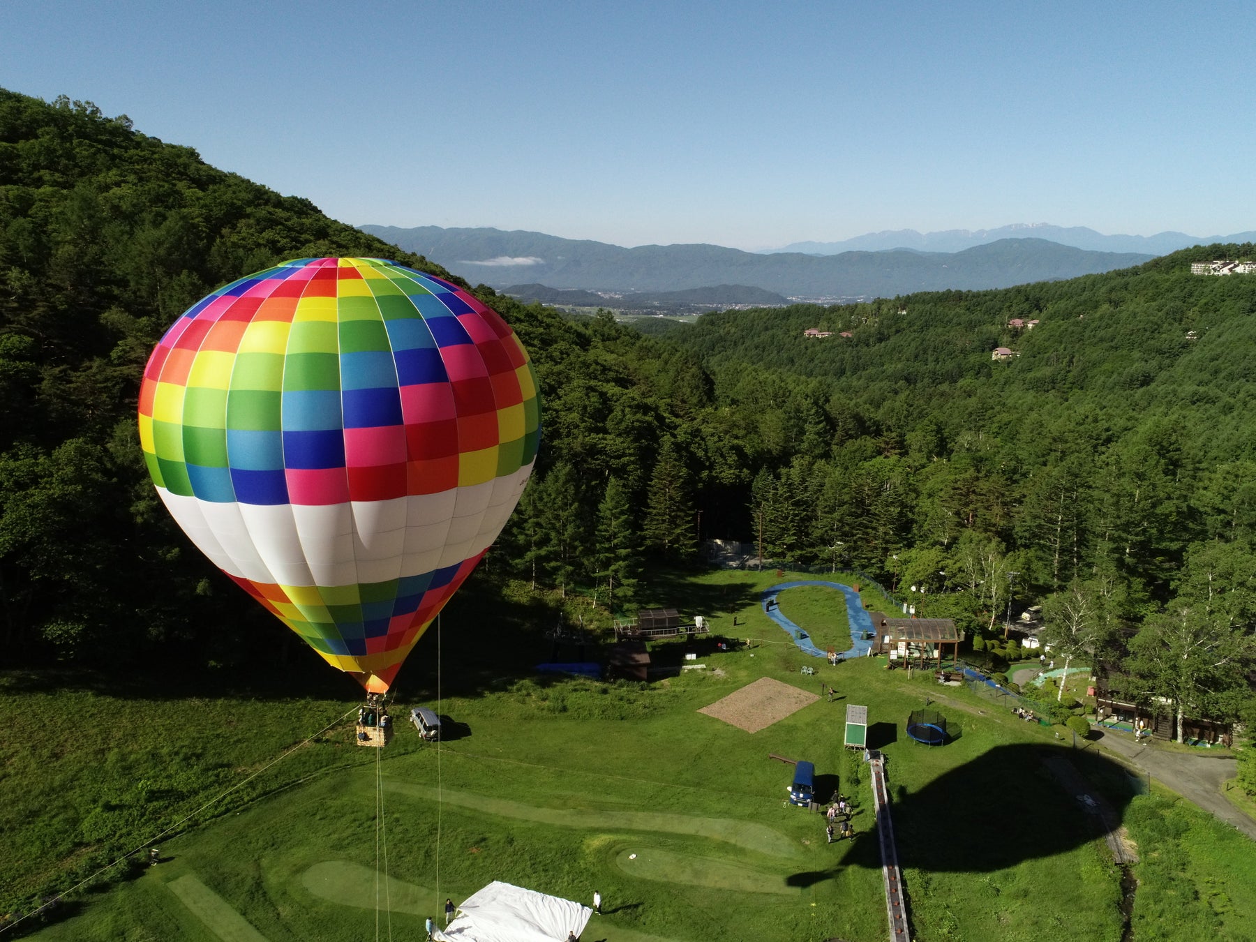 幻の鳥取ブランドすいかを天然氷と味わう、究極のかき氷が誕生!