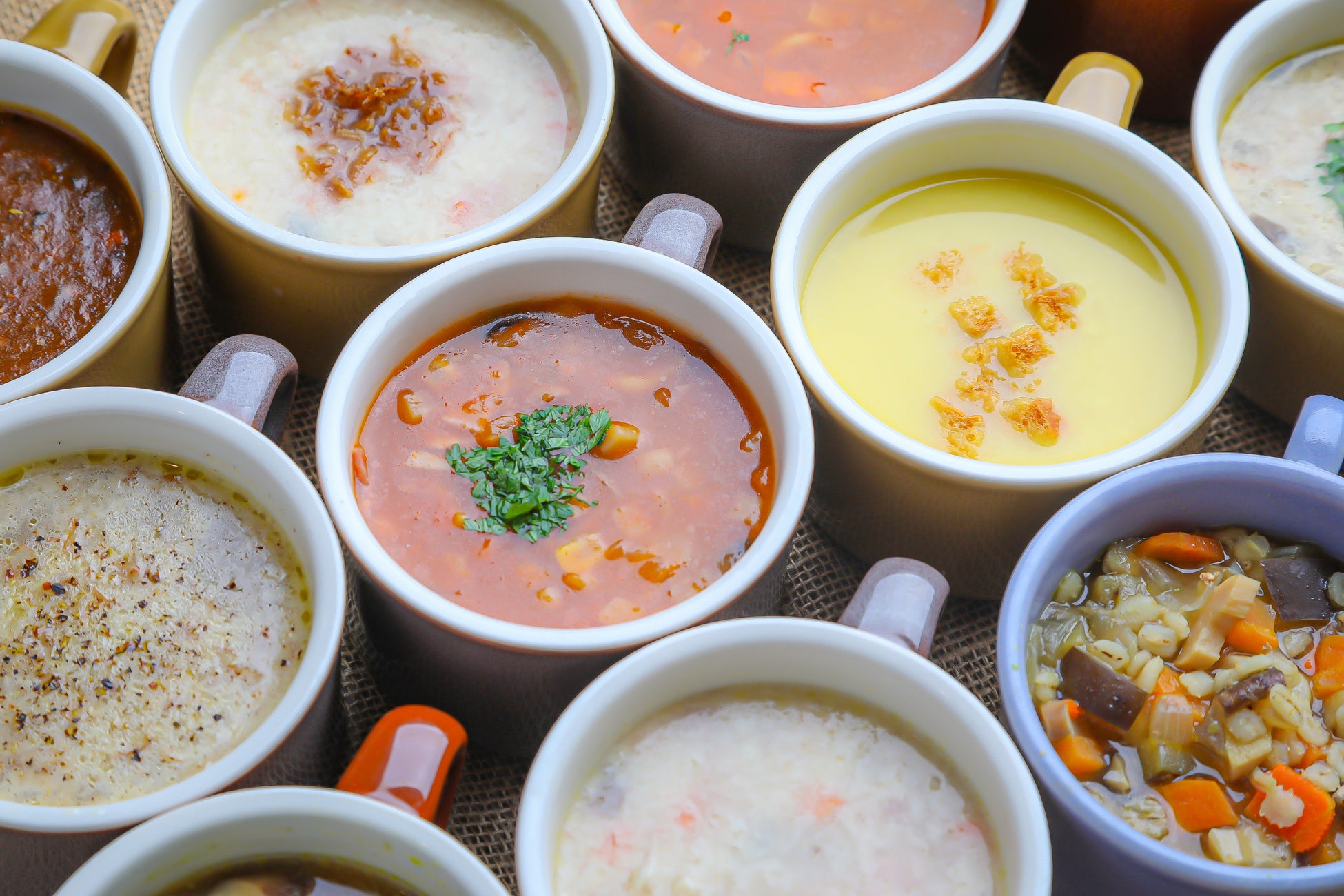 8HOTEL 新しい朝食が始まります。一杯で満たされる、美味しい朝食、日替わりスープビュッフェ