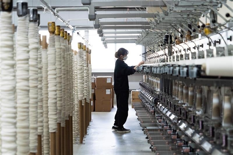 豊洲の地上36階のレストランで、南国気分を満喫！ 夏を感じるトロピカルアフタヌーンティー登場！