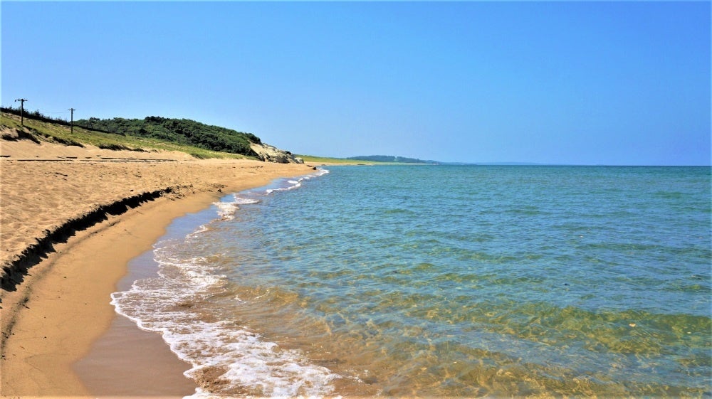 【加賀温泉郷】この夏行きたい！“穴場ビーチ”の宝庫、加賀市で楽しむプライベート感たっぷりの海水浴場3選