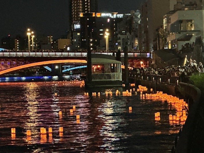令和7年8月16日開催 家族と一緒に自分の手でとうろうを流せる「隅田川とうろう流し」とうろうのインターネット事前販売を開始