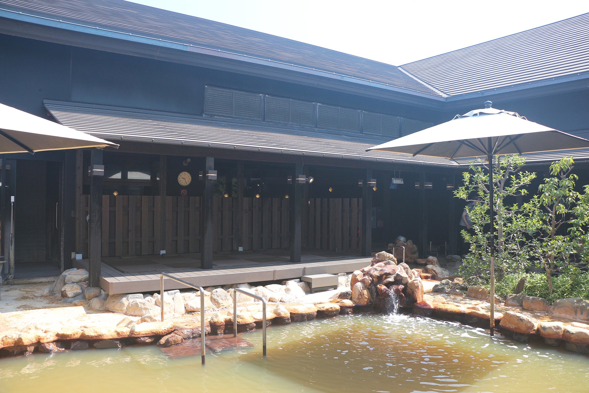 つかしん天然温泉「湯の華廊」創業21周年祭開催！- 21周年を記念して、露天風呂エリアにチルスペースを新設 –