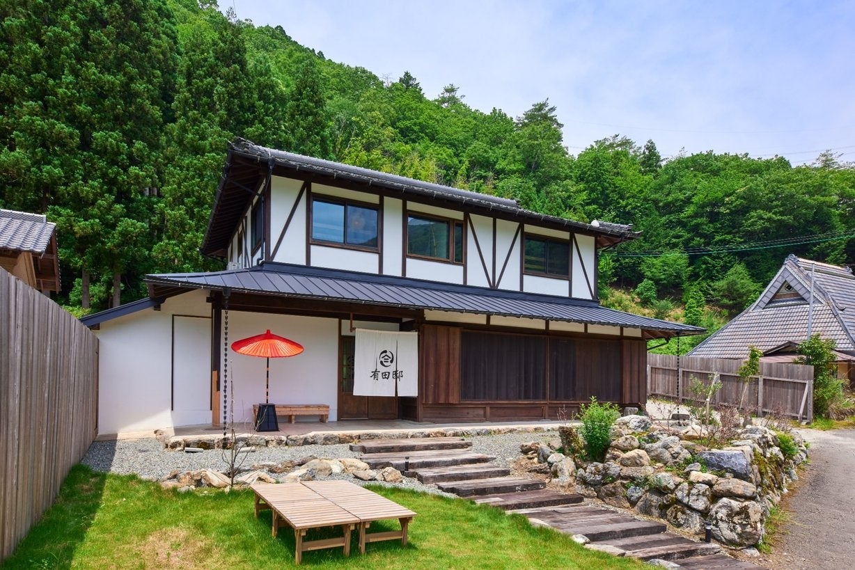 株式会社かんざしのグループ会社エヌズ・エンタープライズがJRシステム「らく通with」と接続契約締結し「共通販売機能」導入