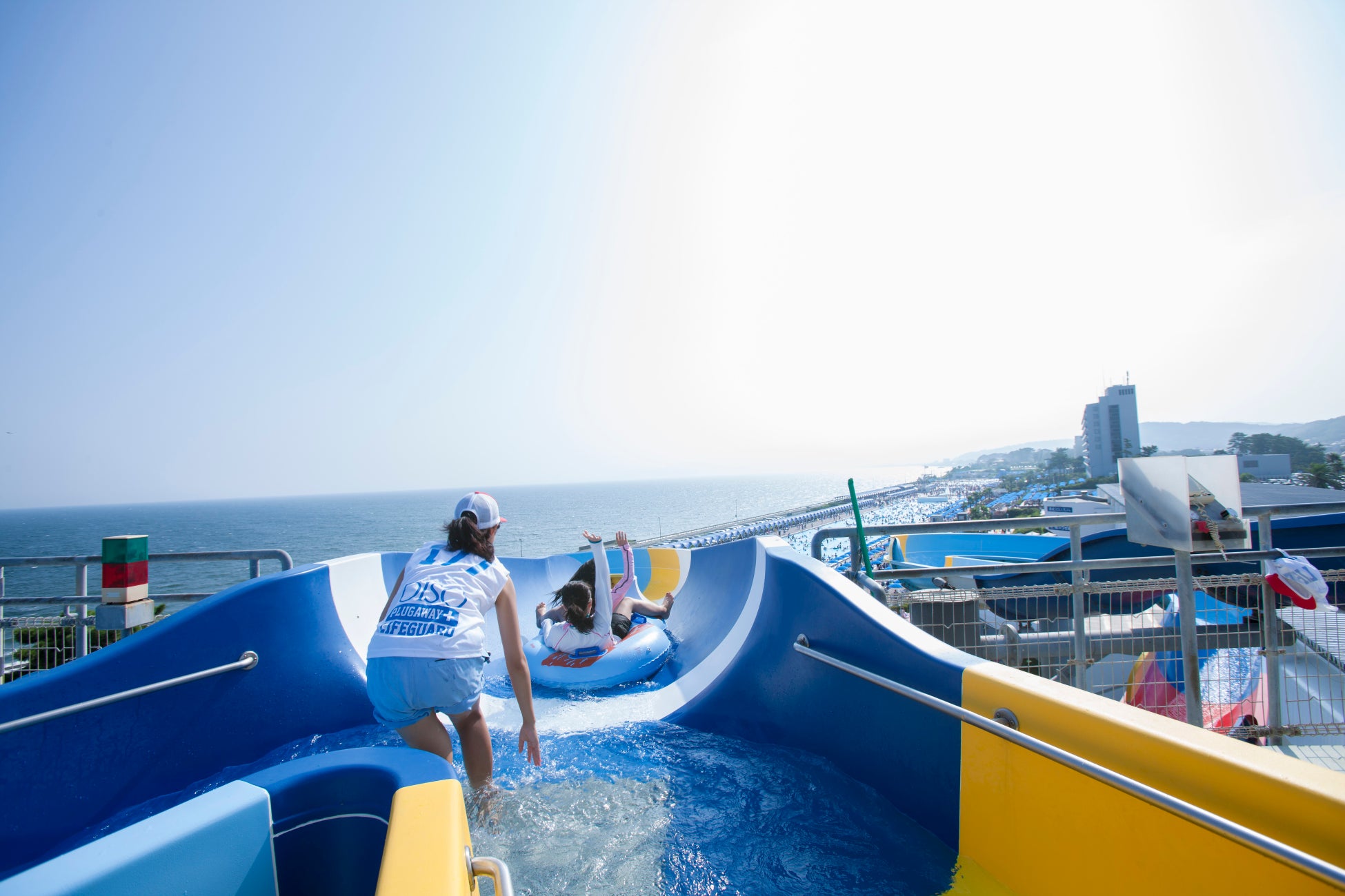 【大磯ロングビーチ】心躍る全長1kmのウォーターフィールドで最高の夏がはじまる湘南を代表するリゾートプール「大磯ロングビーチ」がいよいよオープン！！