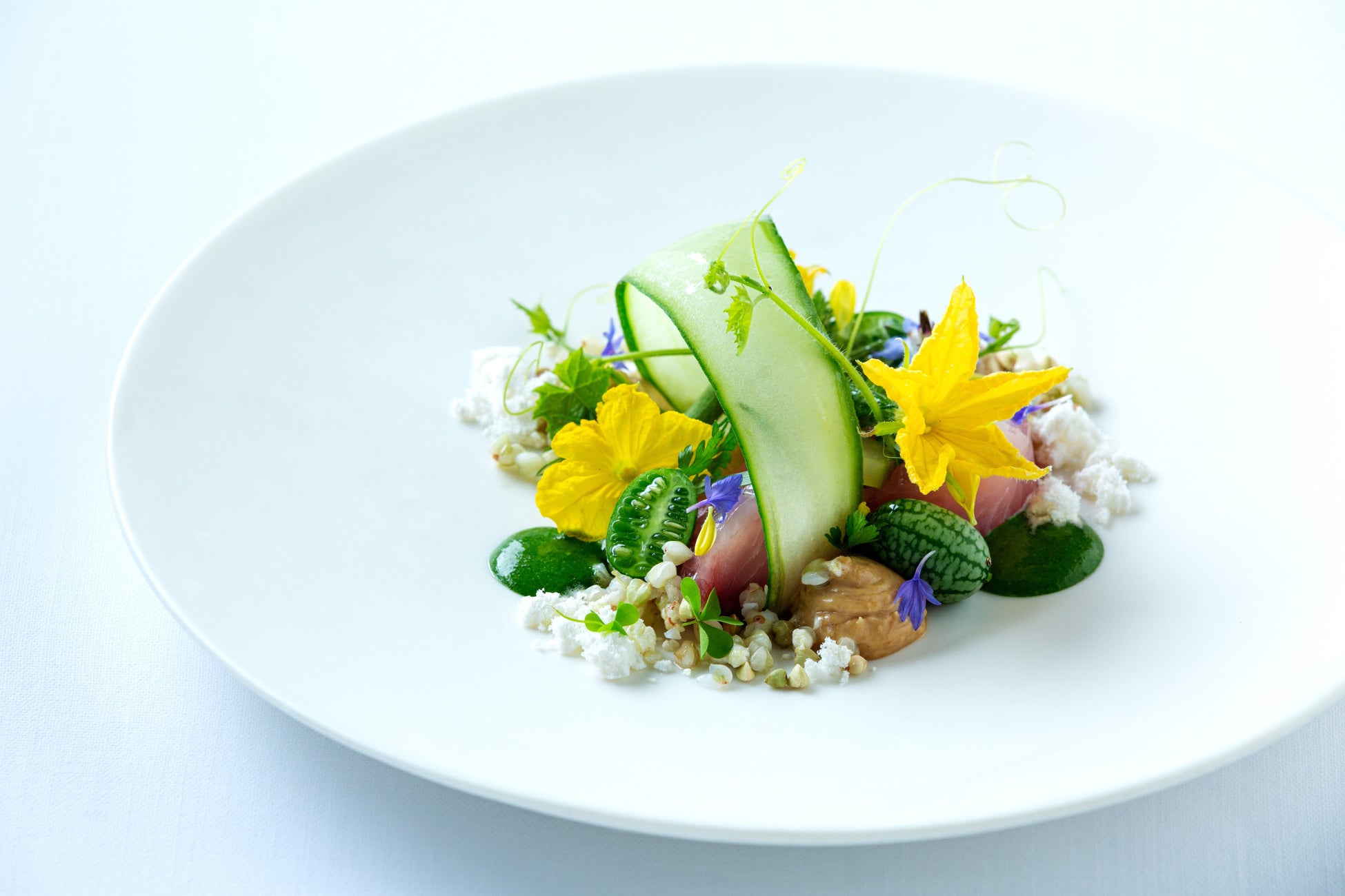 【ブレストンコート　ユカワタン】山女魚、鯉、色鮮やかな夏野菜が織りなす、食への好奇心をそそる夏限定のコース提供開始