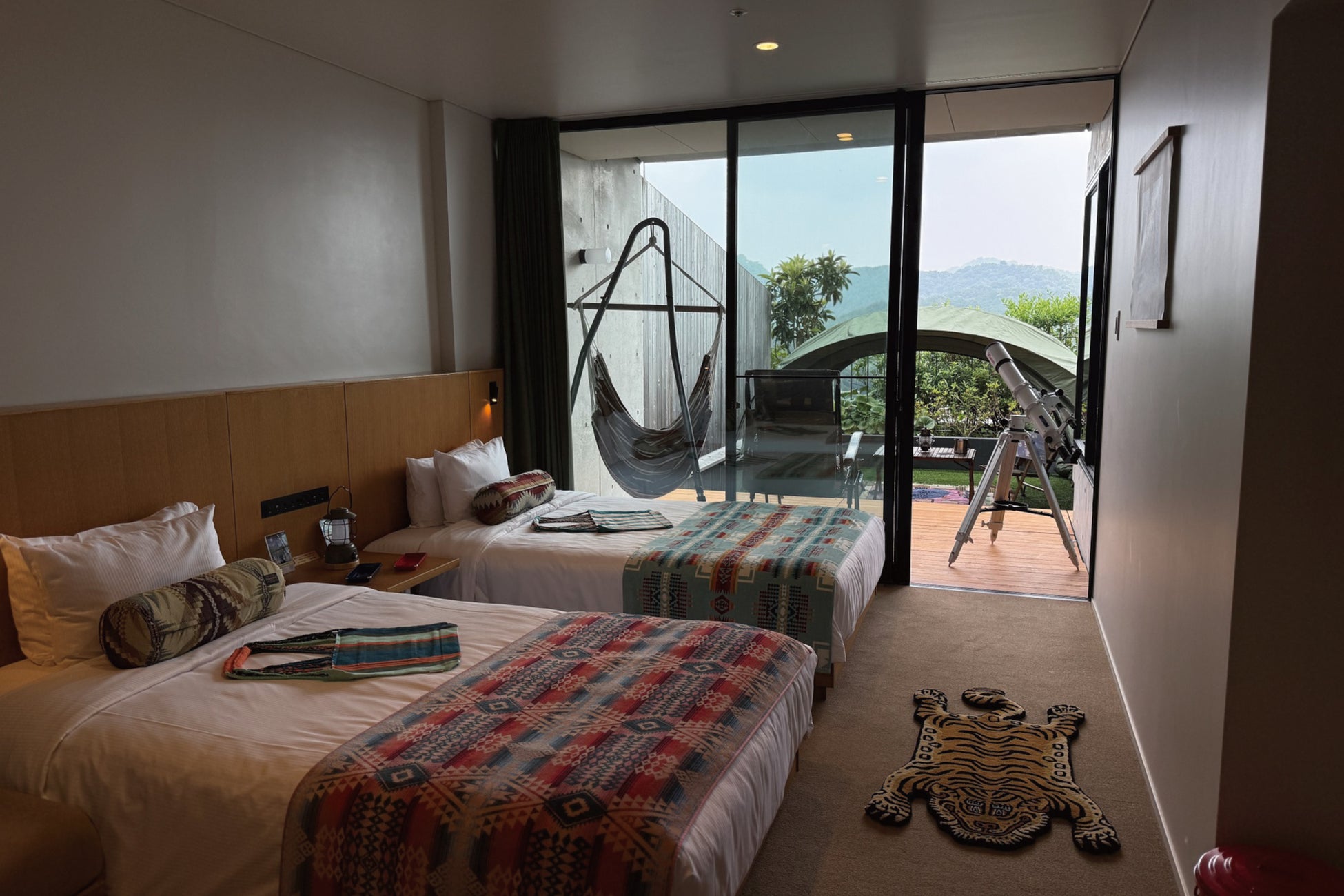 【HOTEL VISON４周年記念企画】HOTEL VISON（ホテルヴィソン）× アウトドアショップ Orange× 木と森の体験施設 kiond コラボレーションルーム 発売