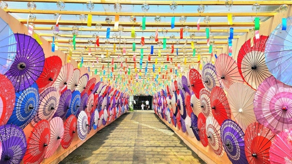 南海トラフ大地震に備えて、我が子の野外活動服に「再帰性反射QRコード」を装着しよう！