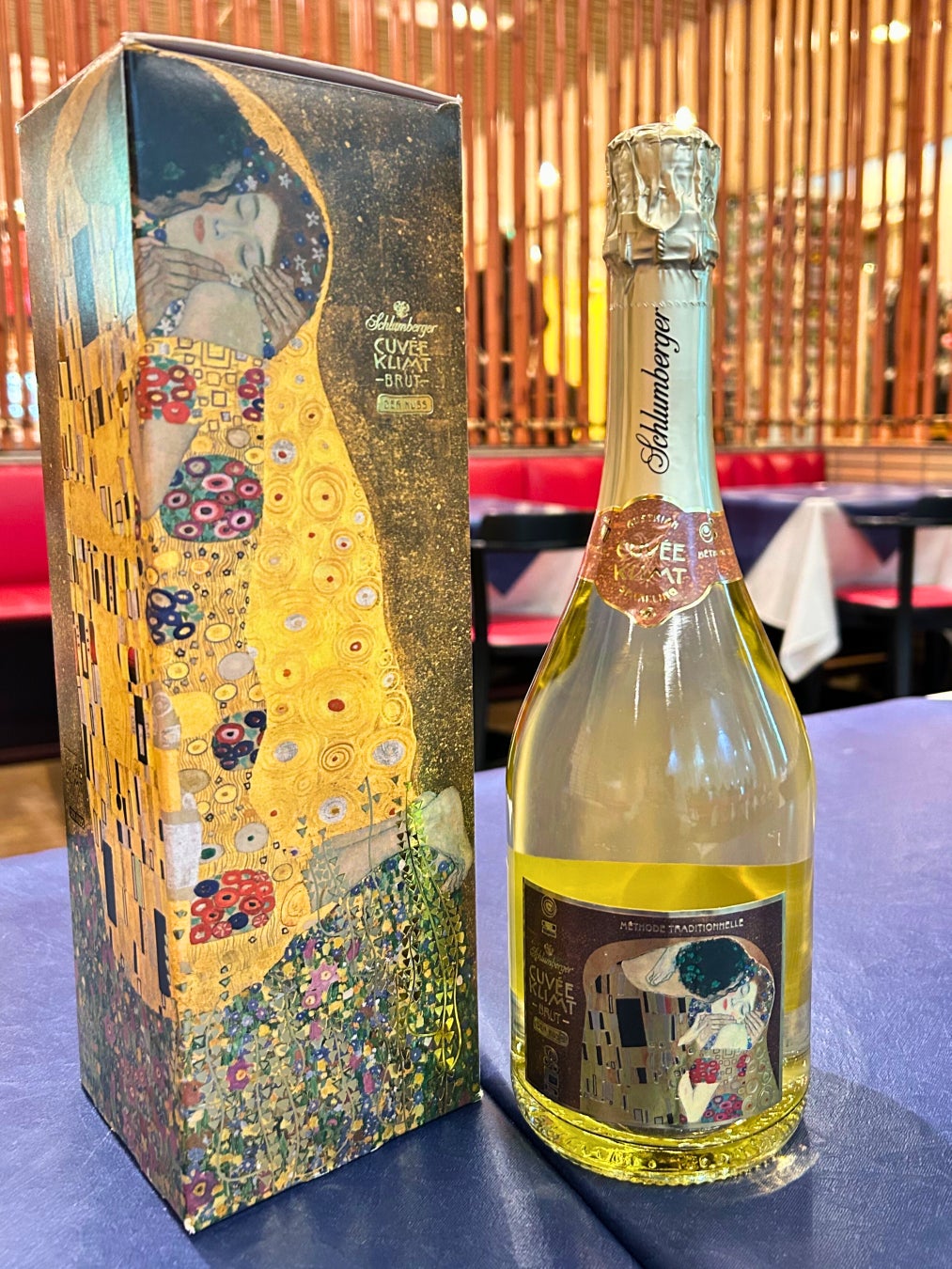 古窯の朝食名物「滴り落ちる巣蜜」が待望の商品化！大自然の恵みを味わう、至高の山形県産 巣蜜（コムハニー）が2025年7月19日（土）より数量限定で販売開始。