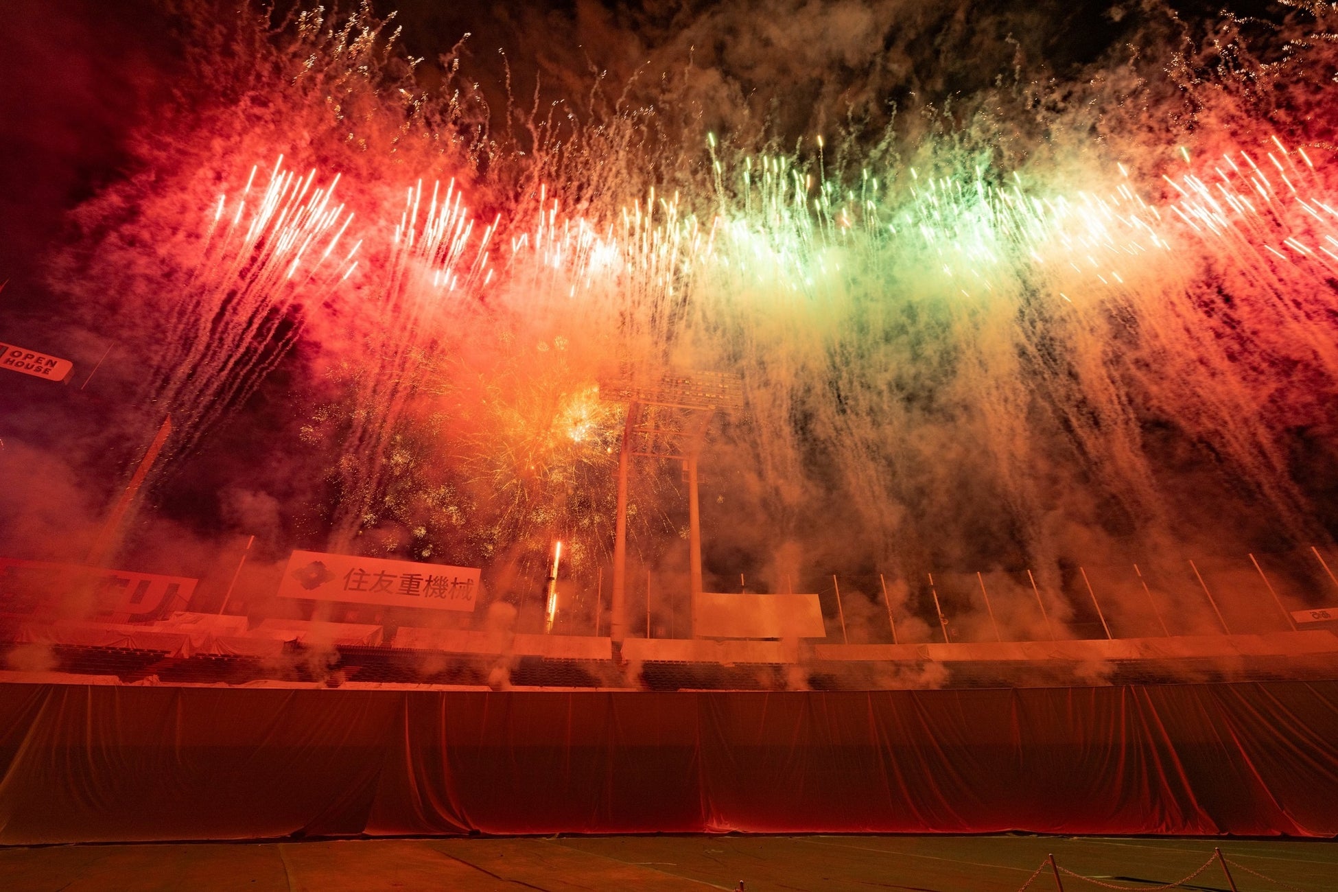 アルバータ峰初登頂100周年を記念して登頂