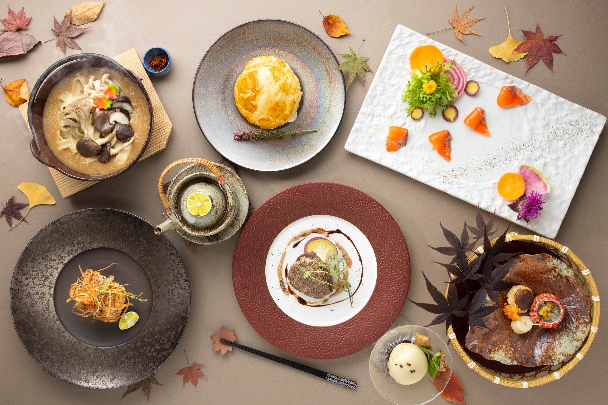 8月16日は、箱根登山電車に乗って「箱根強羅温泉大文字焼」へ!箱根強羅公園の夜間特別営業、登山電車、ケーブルカーの臨時運転を実施