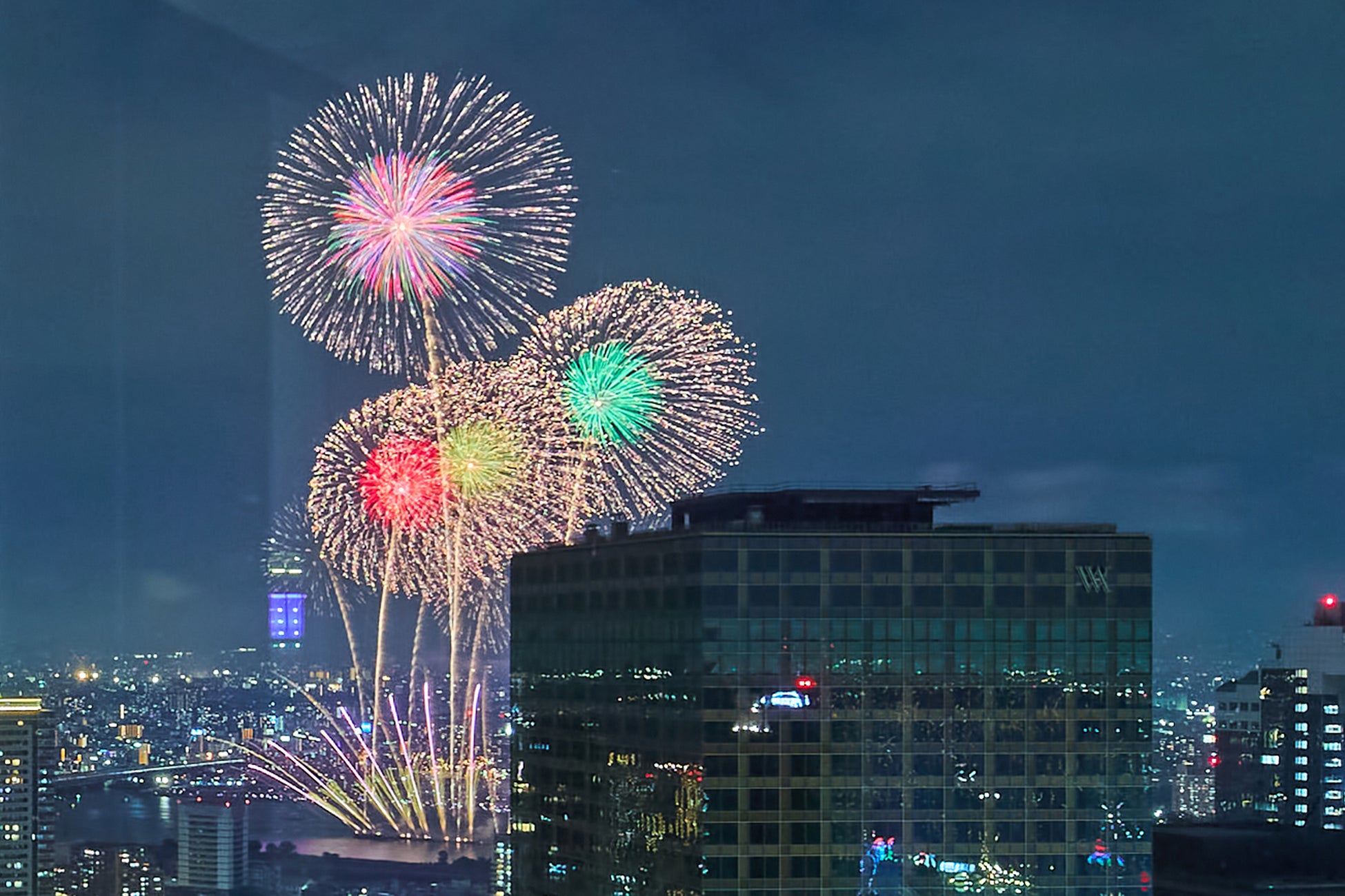 極楽湯グループ初のルーフトップ天空サウナが東京都府中市にOPEN!府中市内を一望できる新サウナエリアで極上の「ととのい」を体験ください!