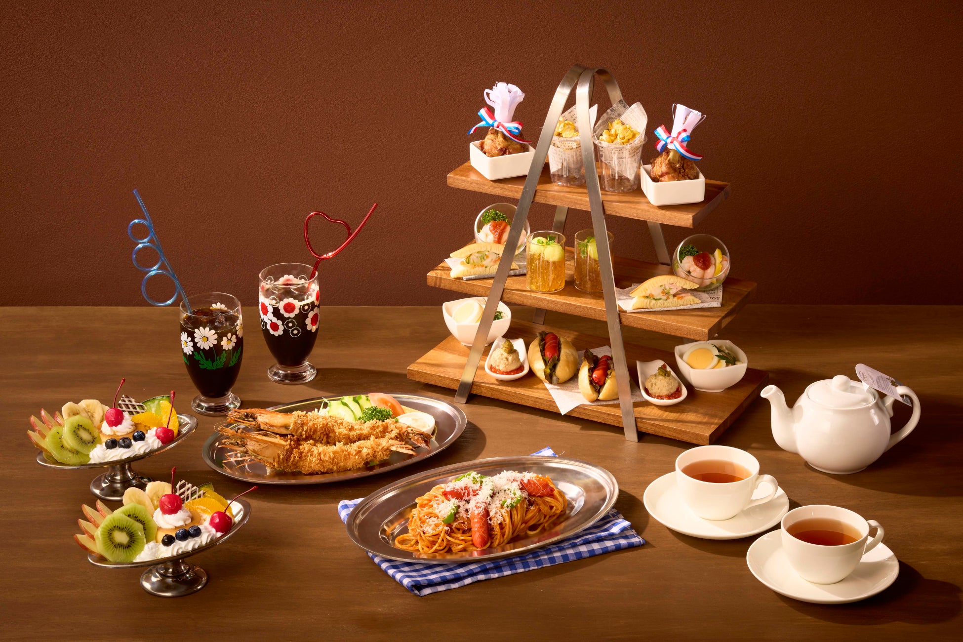 フェリー・旅客船の津々浦々紀行『にっぽん全国たのしい船旅2025-2026』発売